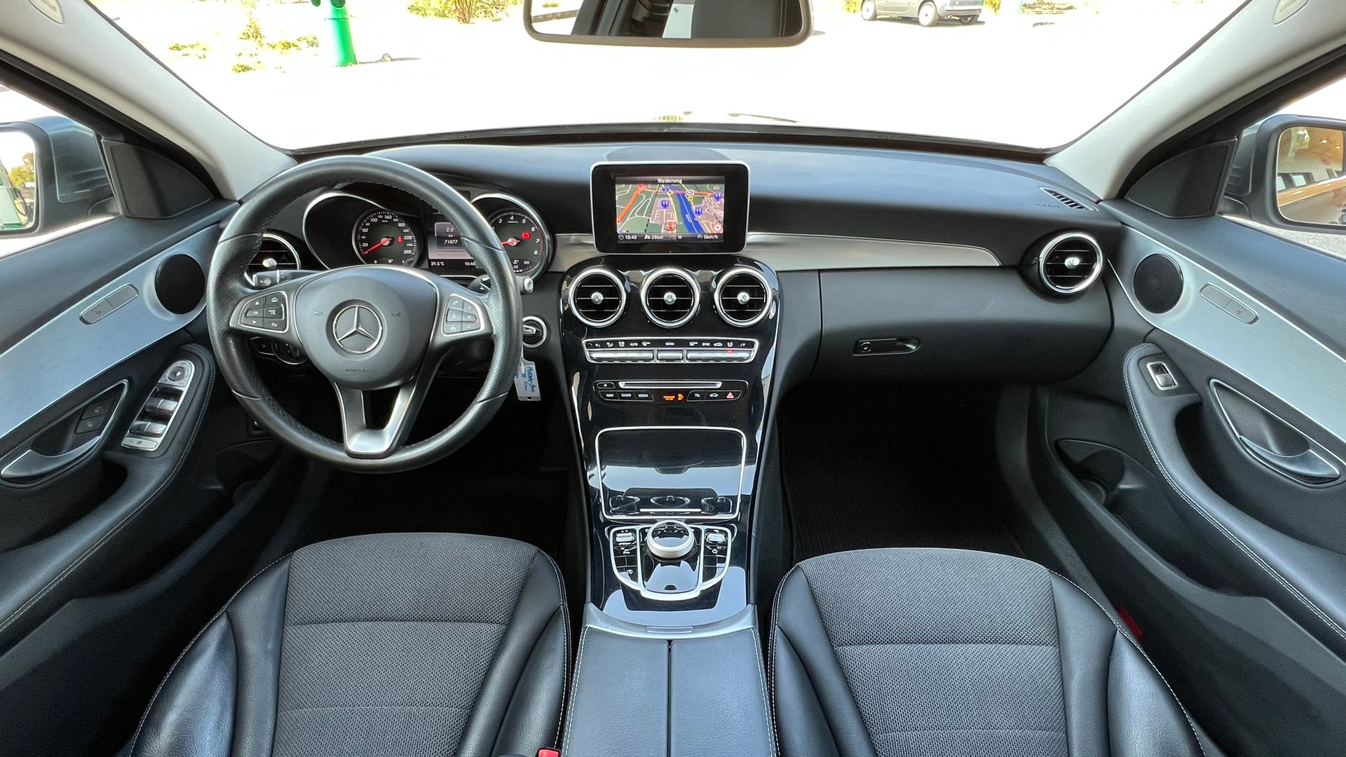 MERCEDES-BENZ C 200 AVANTGARDE 4MATIC 9G-TRONIC l 184 PS-image-21