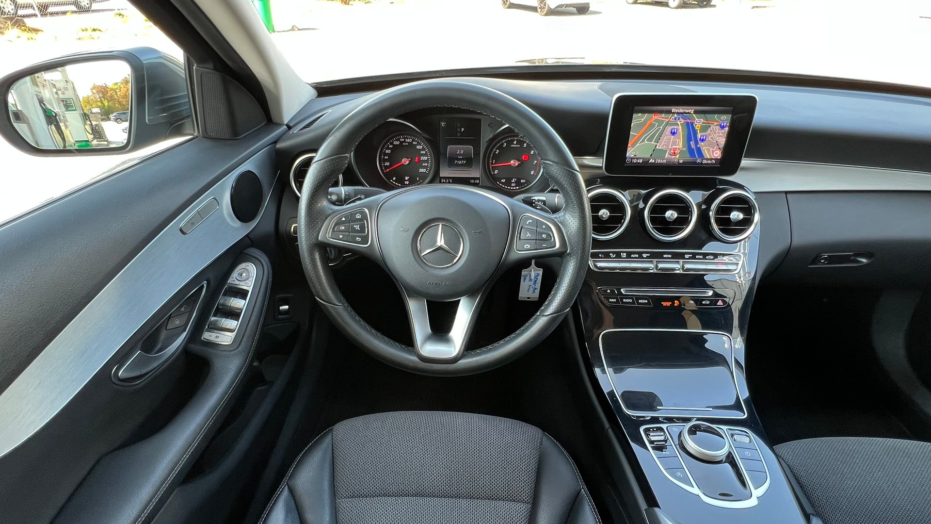 MERCEDES-BENZ C 200 AVANTGARDE 4MATIC 9G-TRONIC l 184 PS-image-22