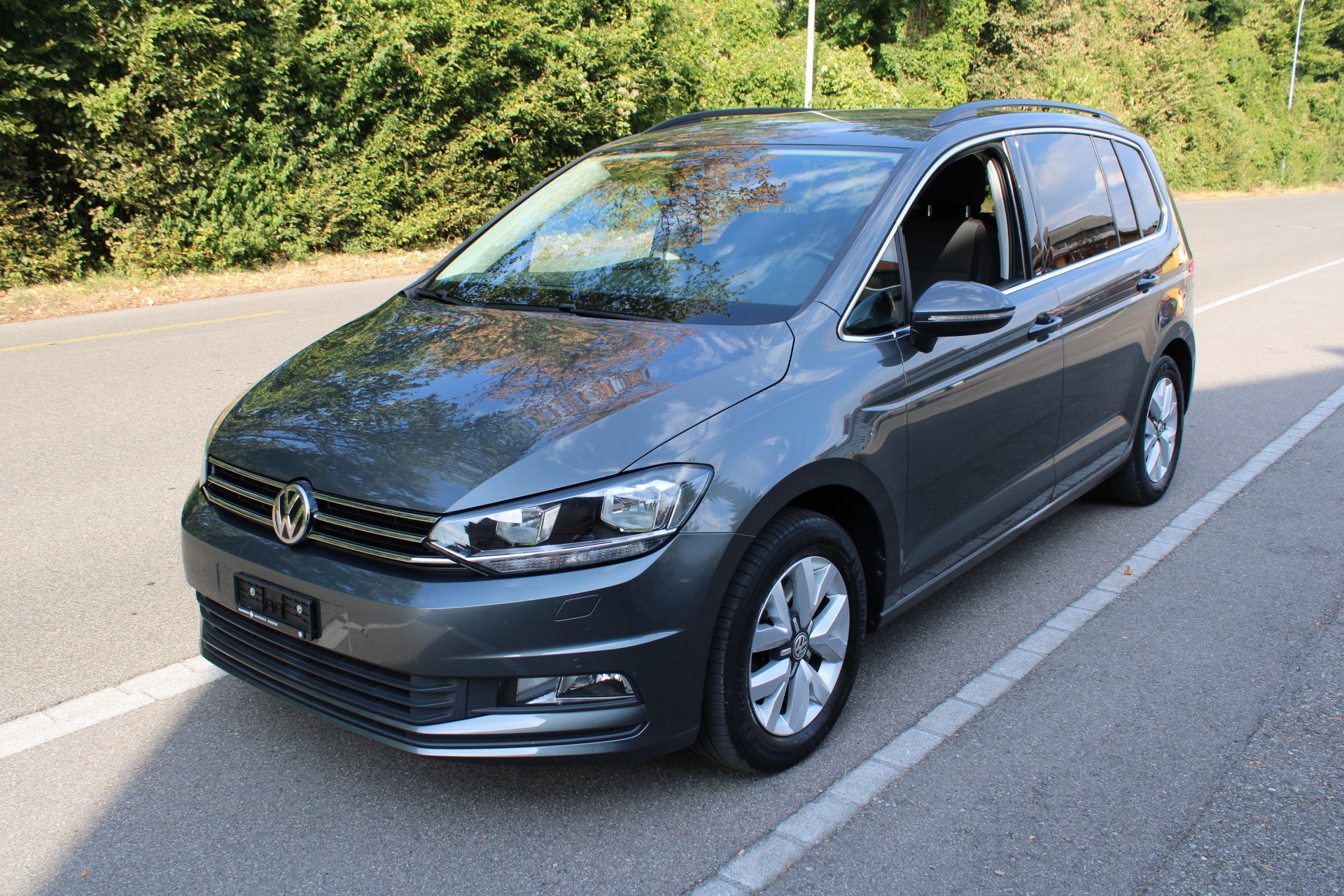VW Touran 1.4 TSI BlueMotion Technology Comfortline DSG-image-0