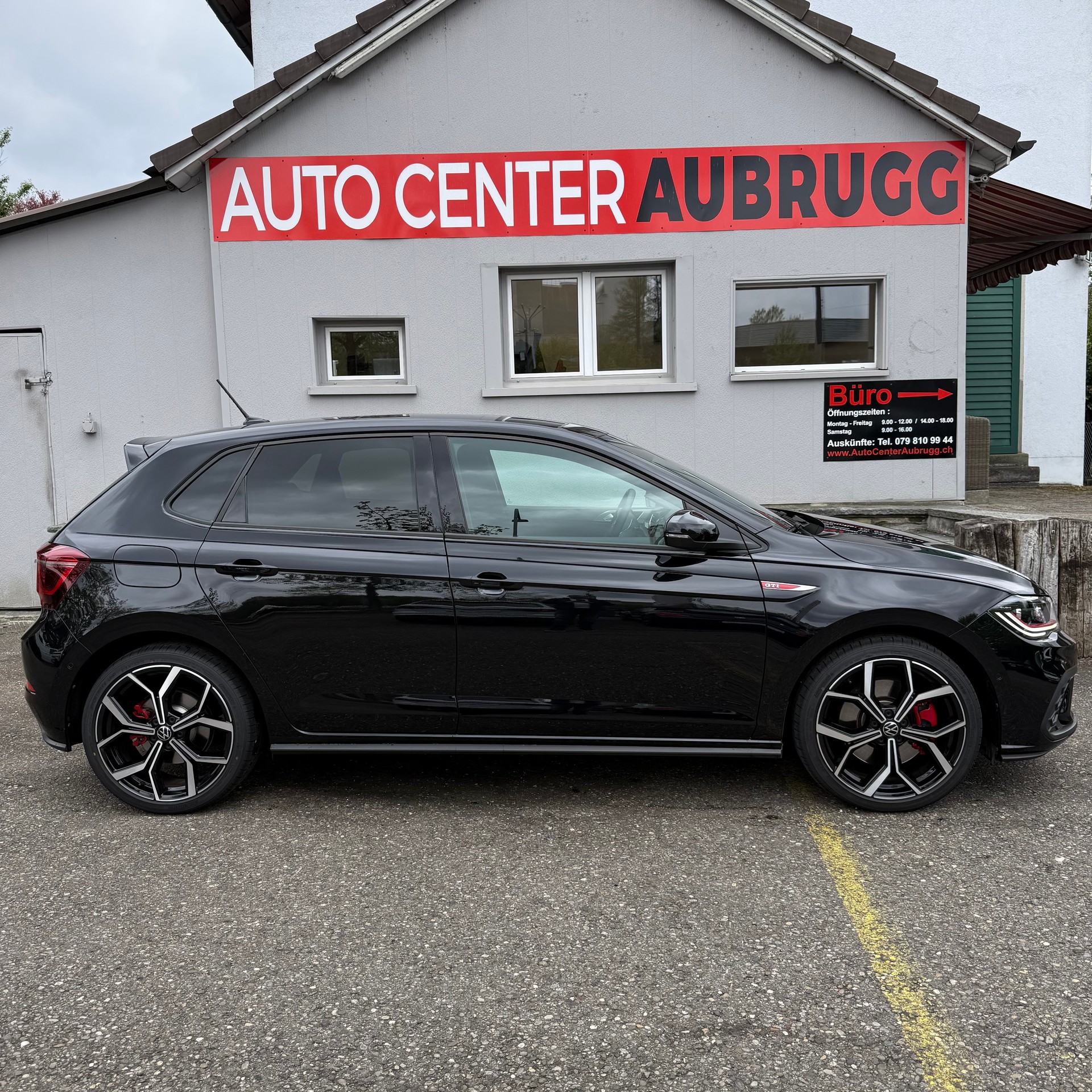 VW Polo 2.0 TSI GTI DSG *PANORAMA-DACH - VW GARANTIE BIS 12.2027*-image-7