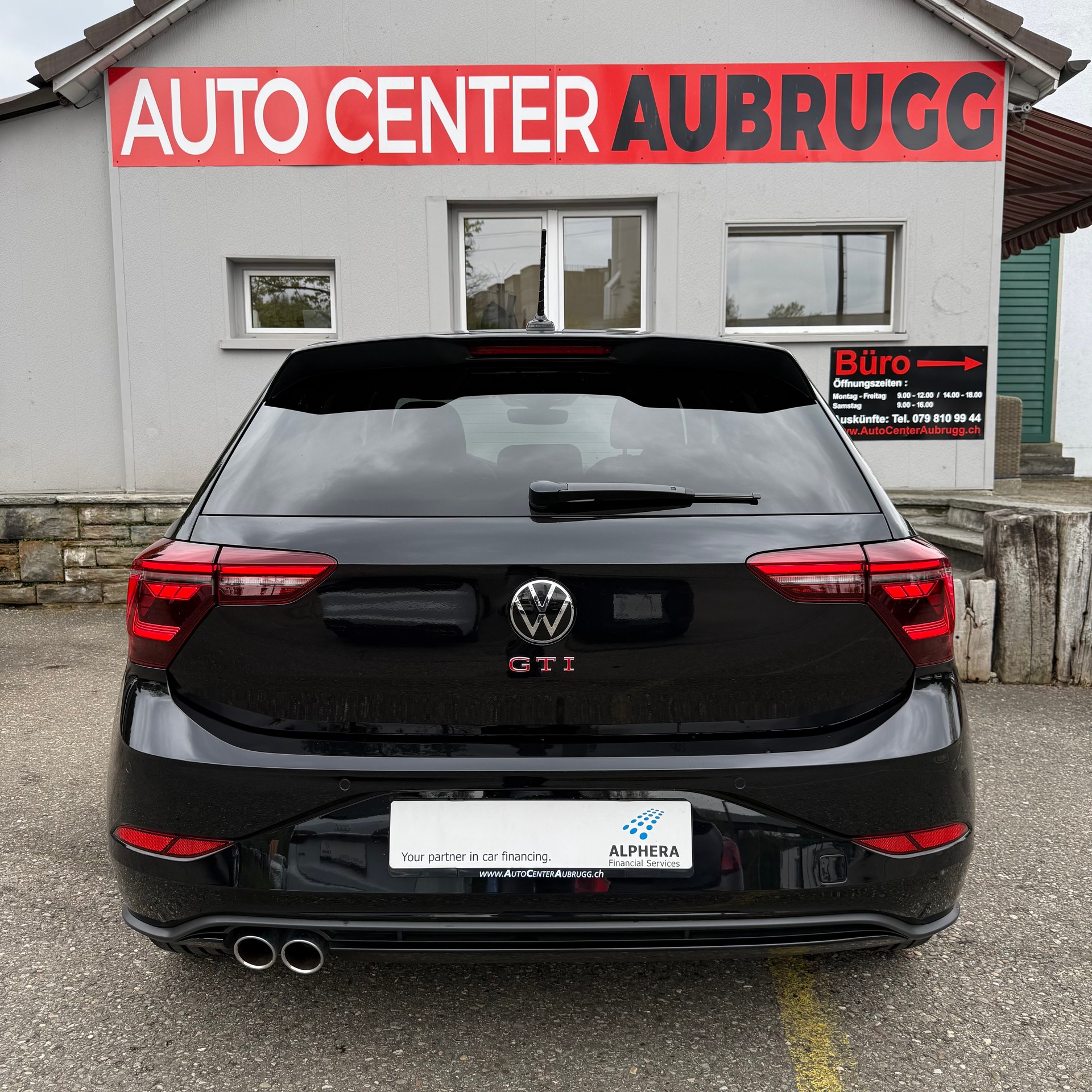 VW Polo 2.0 TSI GTI DSG *PANORAMA-DACH - VW GARANTIE BIS 12.2027*-image-5