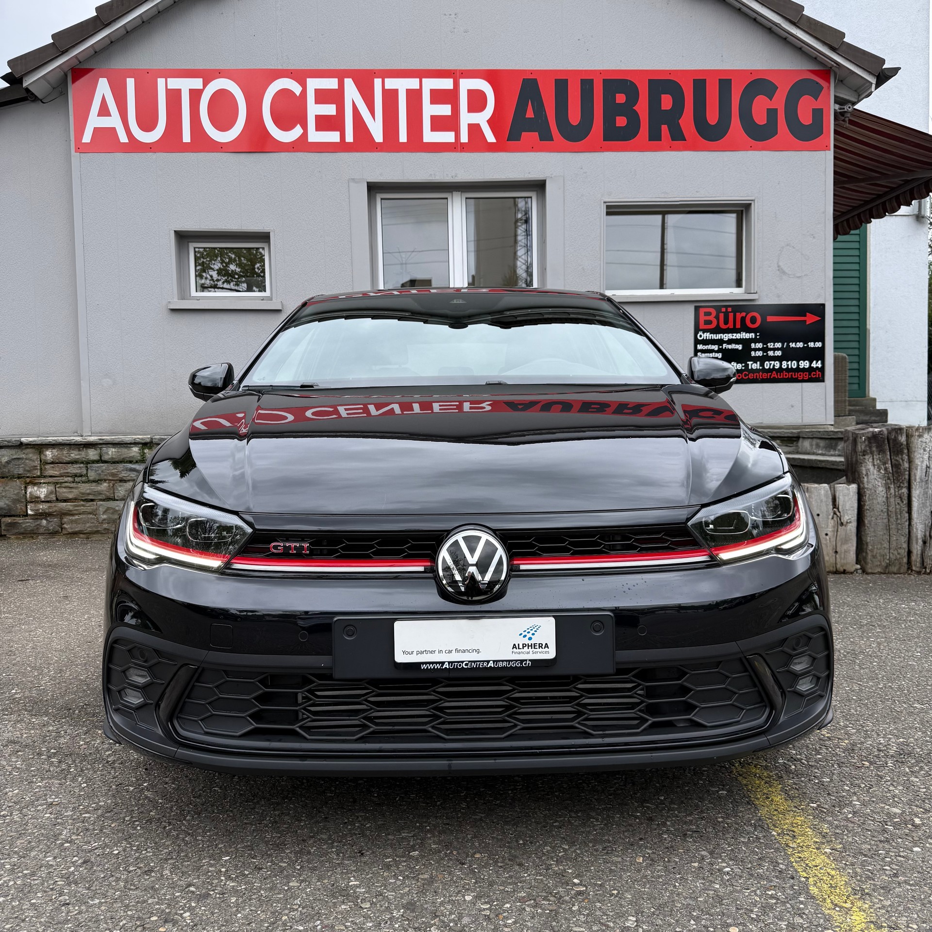 VW Polo 2.0 TSI GTI DSG *PANORAMA-DACH - VW GARANTIE BIS 12.2027*-image-3