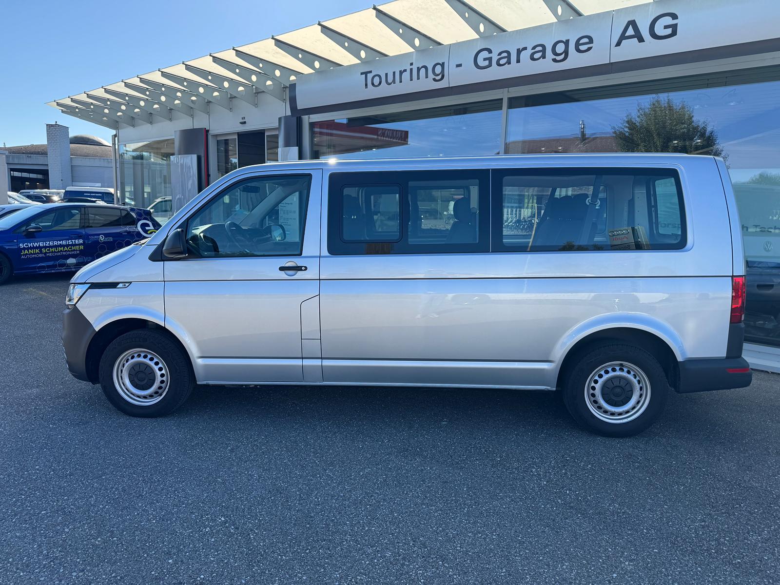 VW T6.1 Kombi 2.0 TDI 4Motion DSG mit 9-Sitzplätze-showroom-element-1