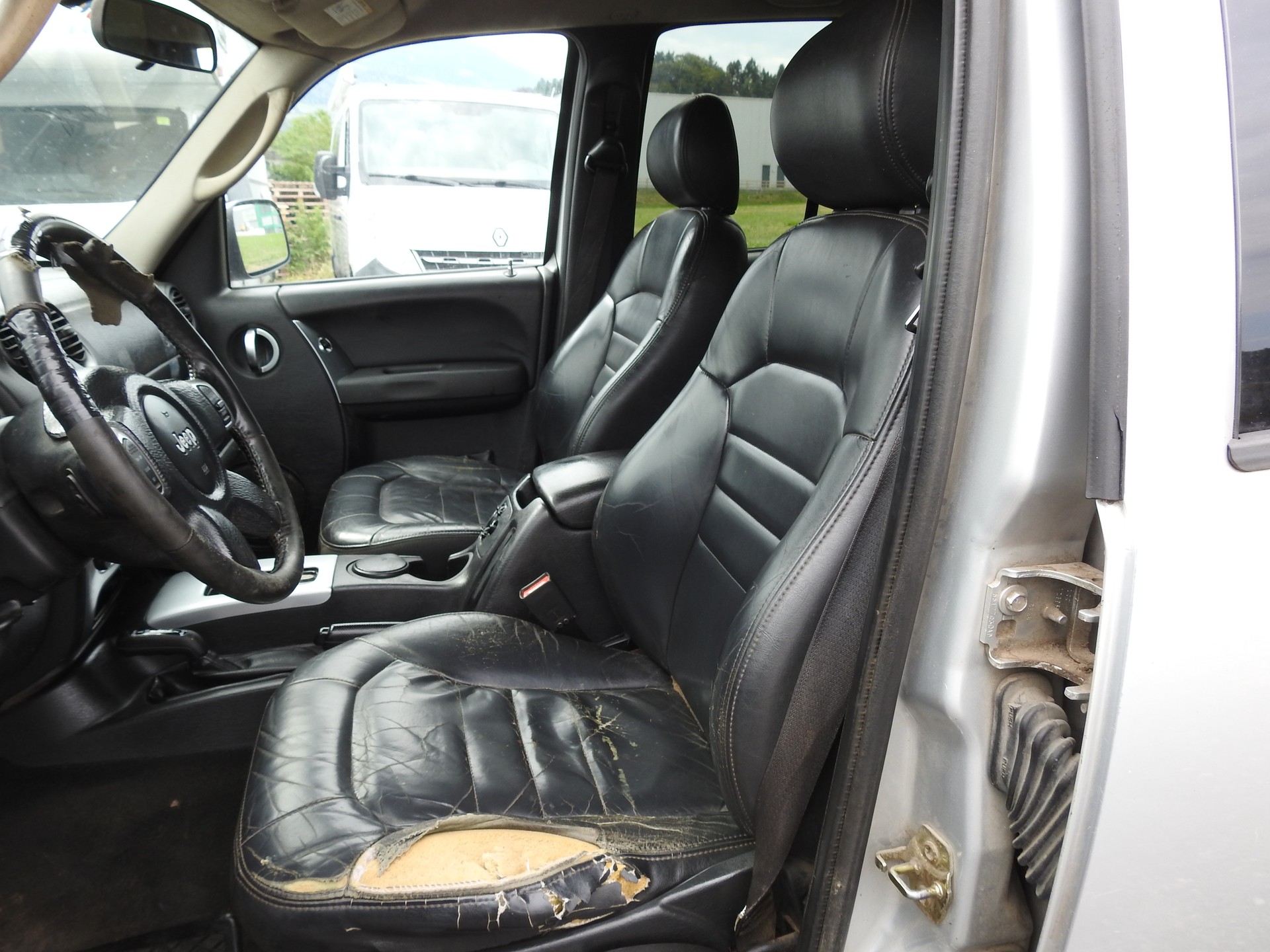 JEEP Cherokee 2.8 CRD Limited-image-12