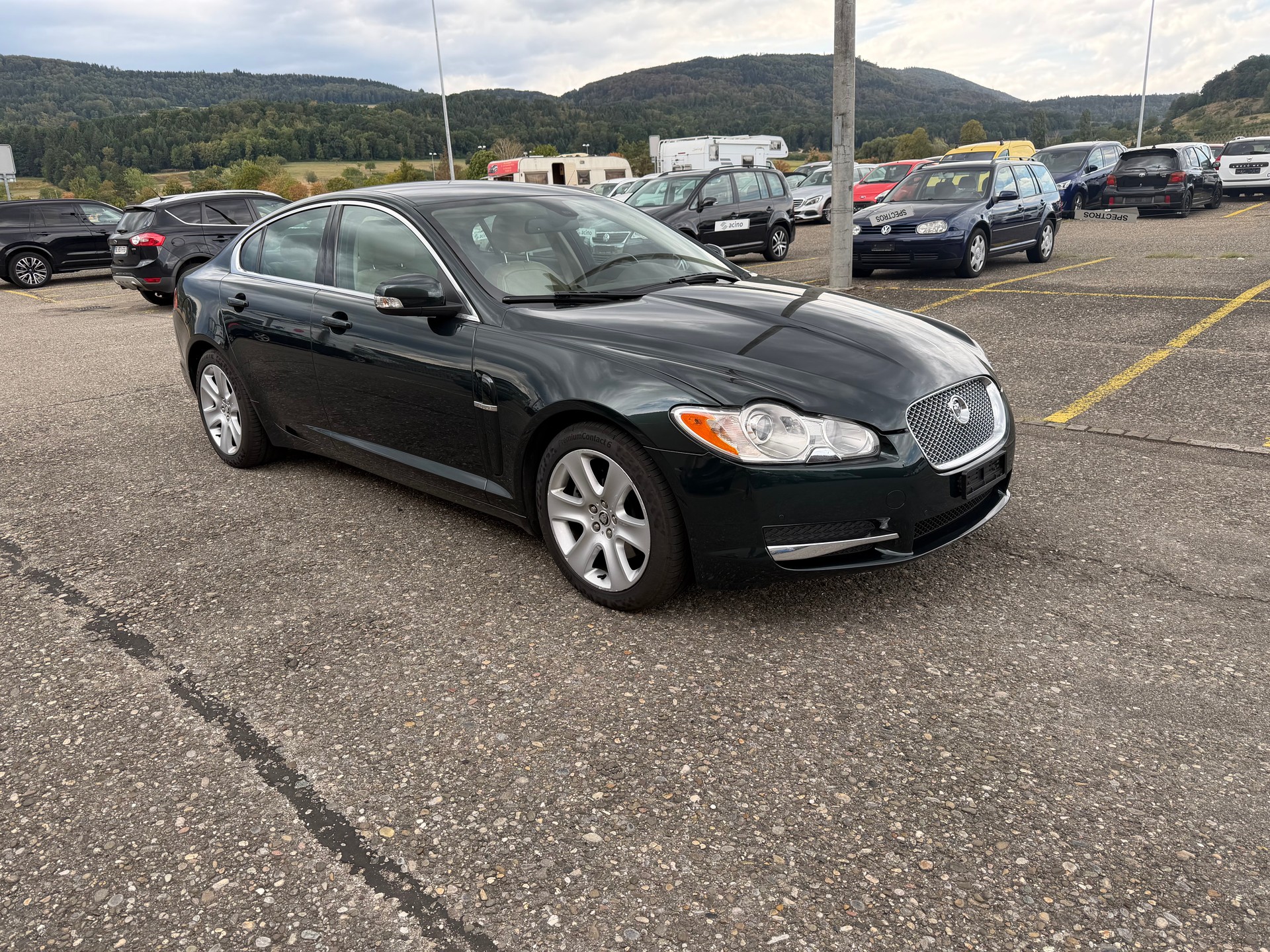 JAGUAR XF 2.7d V6 Premium Luxury-image-1