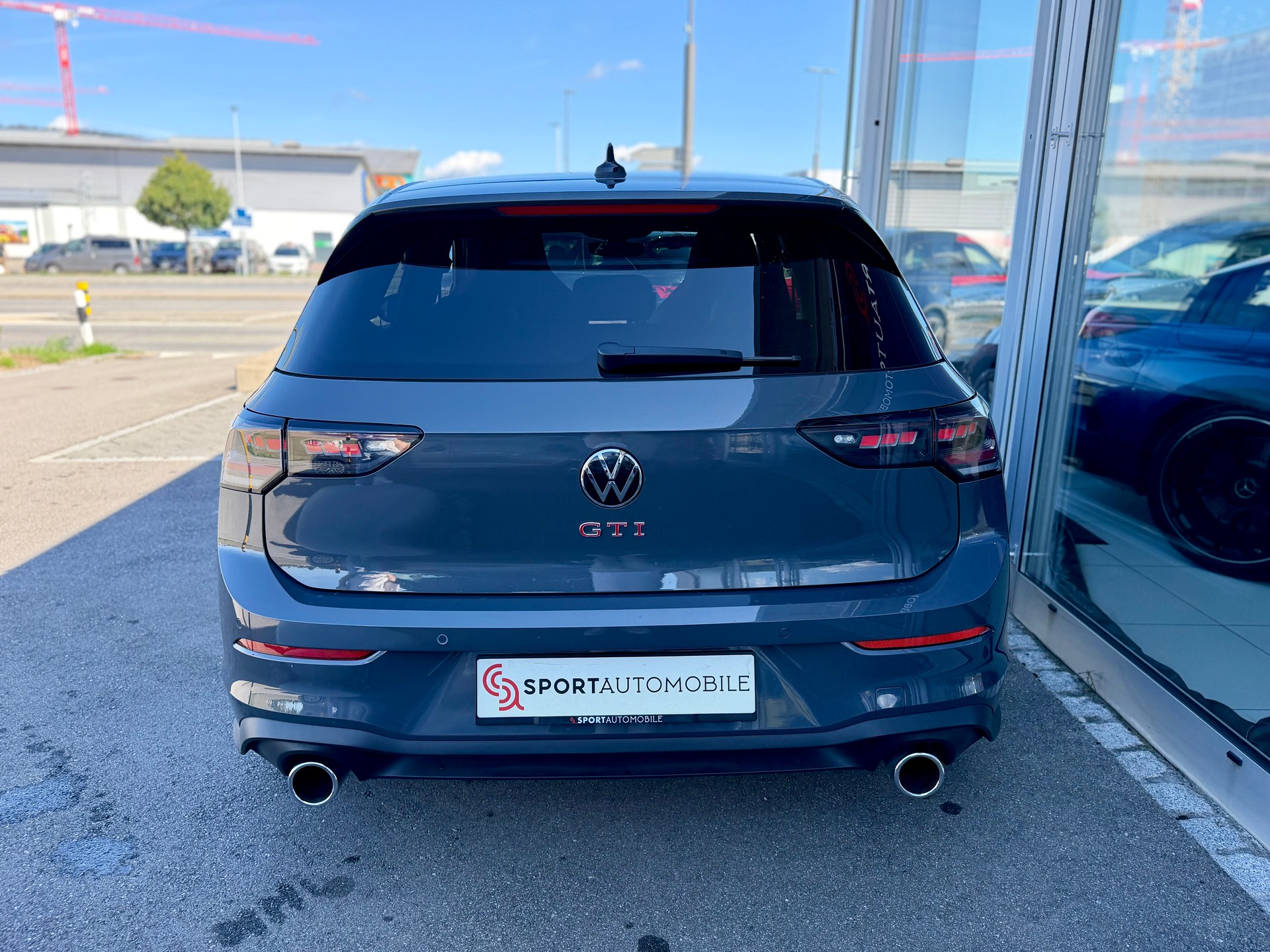 VW Golf 2.0 TSI GTI DSG-image-11