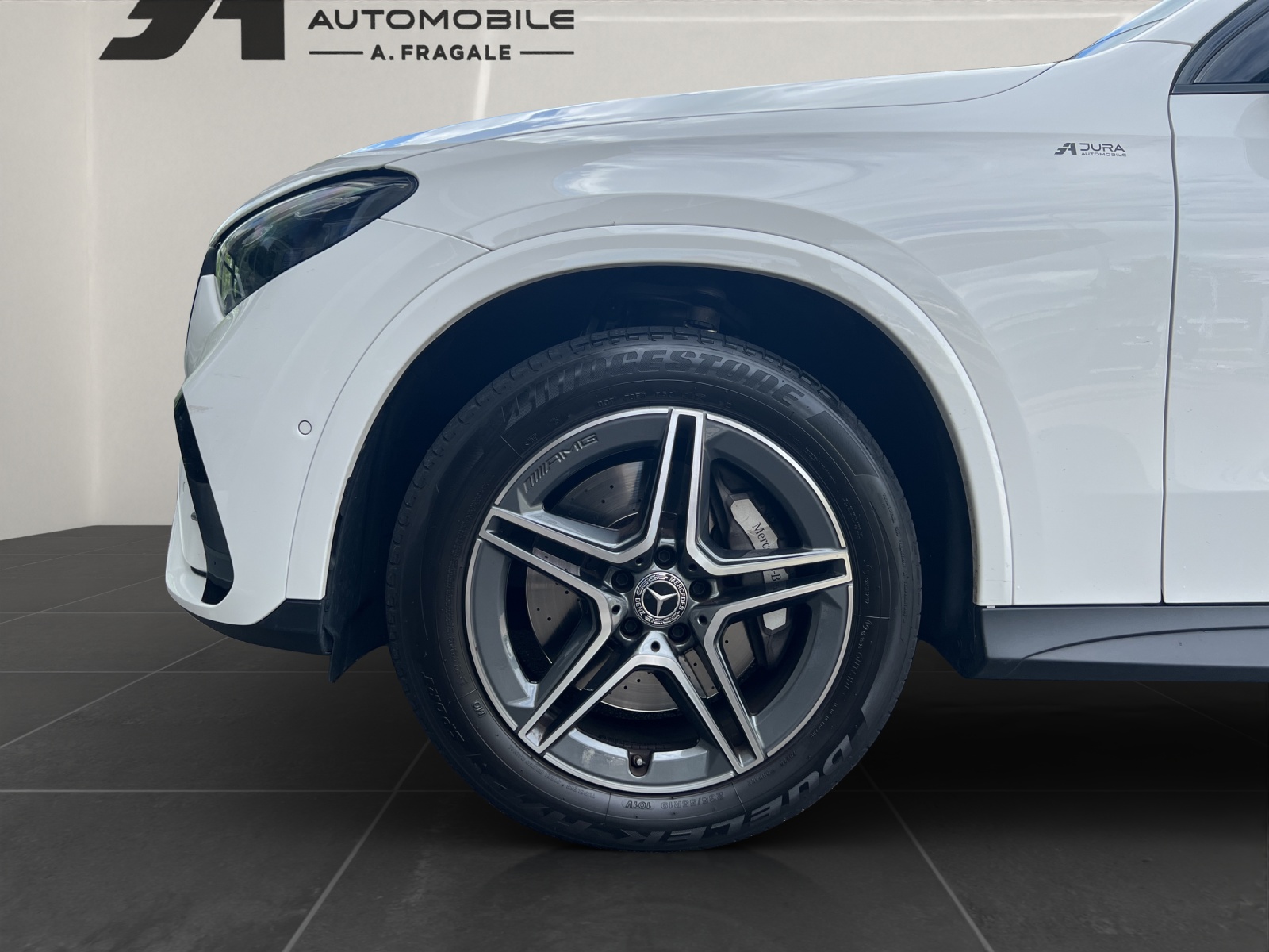 MERCEDES-BENZ GLC 220 d AMG Line 4matic-image-6