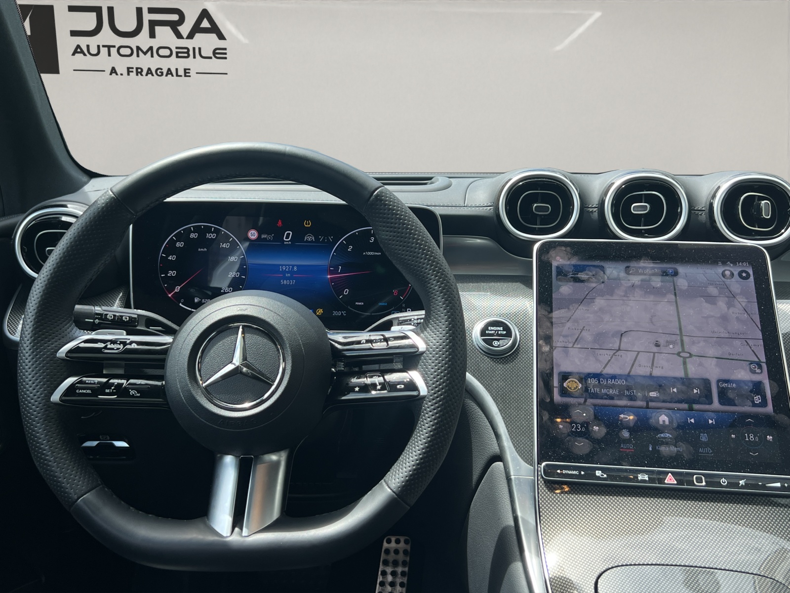 MERCEDES-BENZ GLC 220 d AMG Line 4matic-image-8