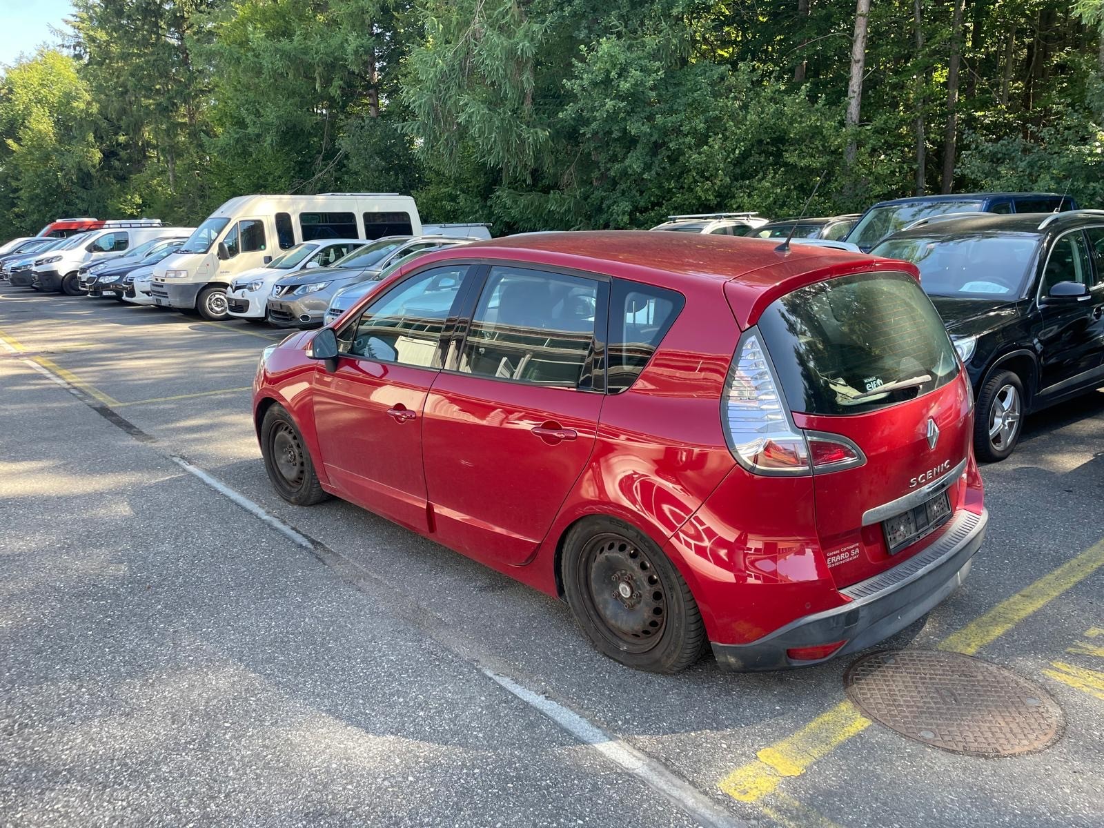 RENAULT Scénic 1.4 16V Turbo Privilège-image-8