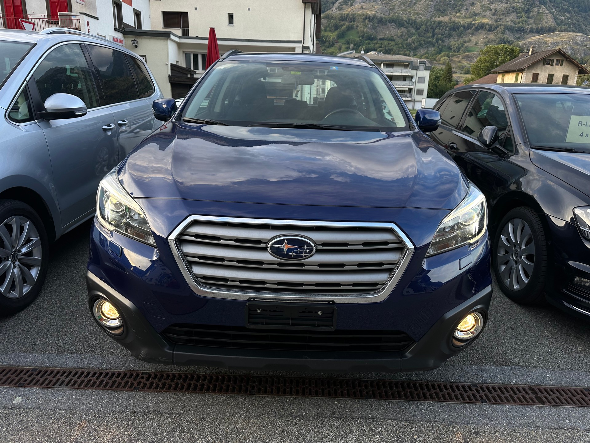 SUBARU Outback 2.0D Swiss AWD Lineartronic-image-6