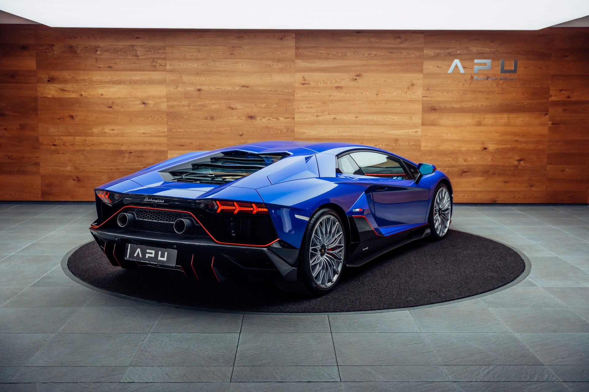 LAMBORGHINI Aventador LP780-4 Coupé E-Gear Ultimae-image-1