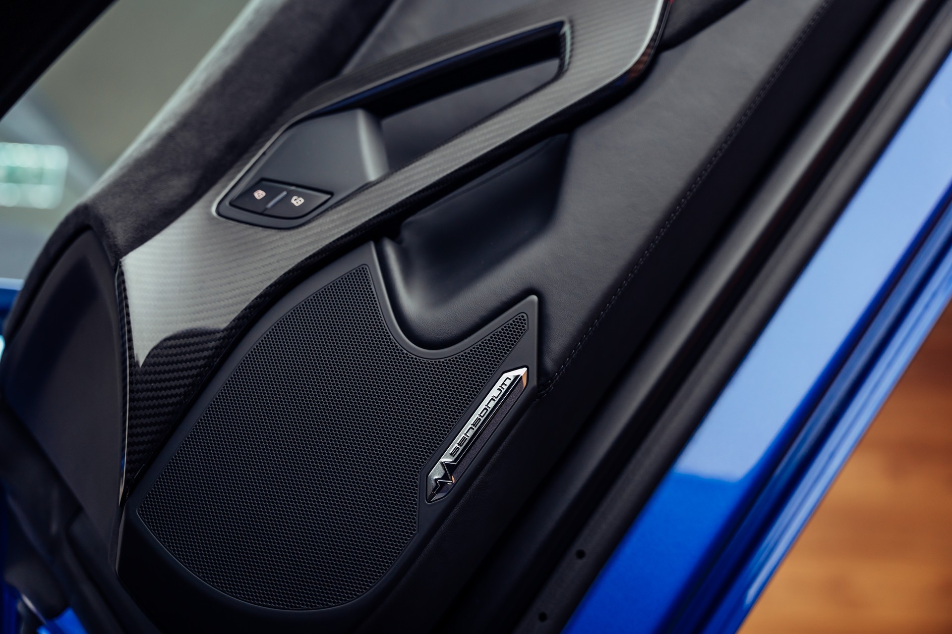 LAMBORGHINI Aventador LP780-4 Coupé E-Gear Ultimae-image-17