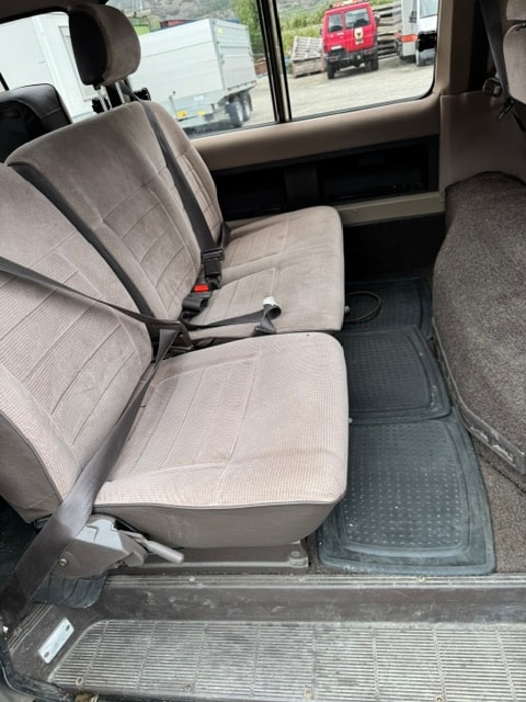 TOYOTA Model-F 2.2 Wagon GL 4x4-image-10