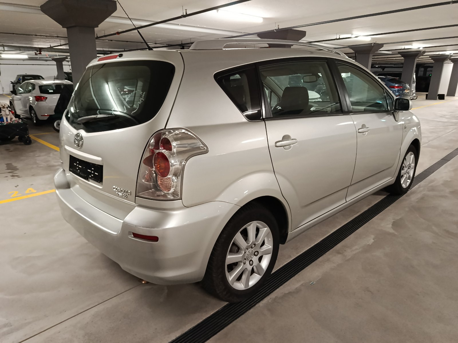 TOYOTA Corolla Verso 1.8 Linea Sol-image-2