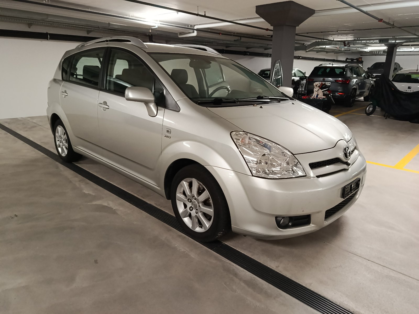 TOYOTA Corolla Verso 1.8 Linea Sol-image-0