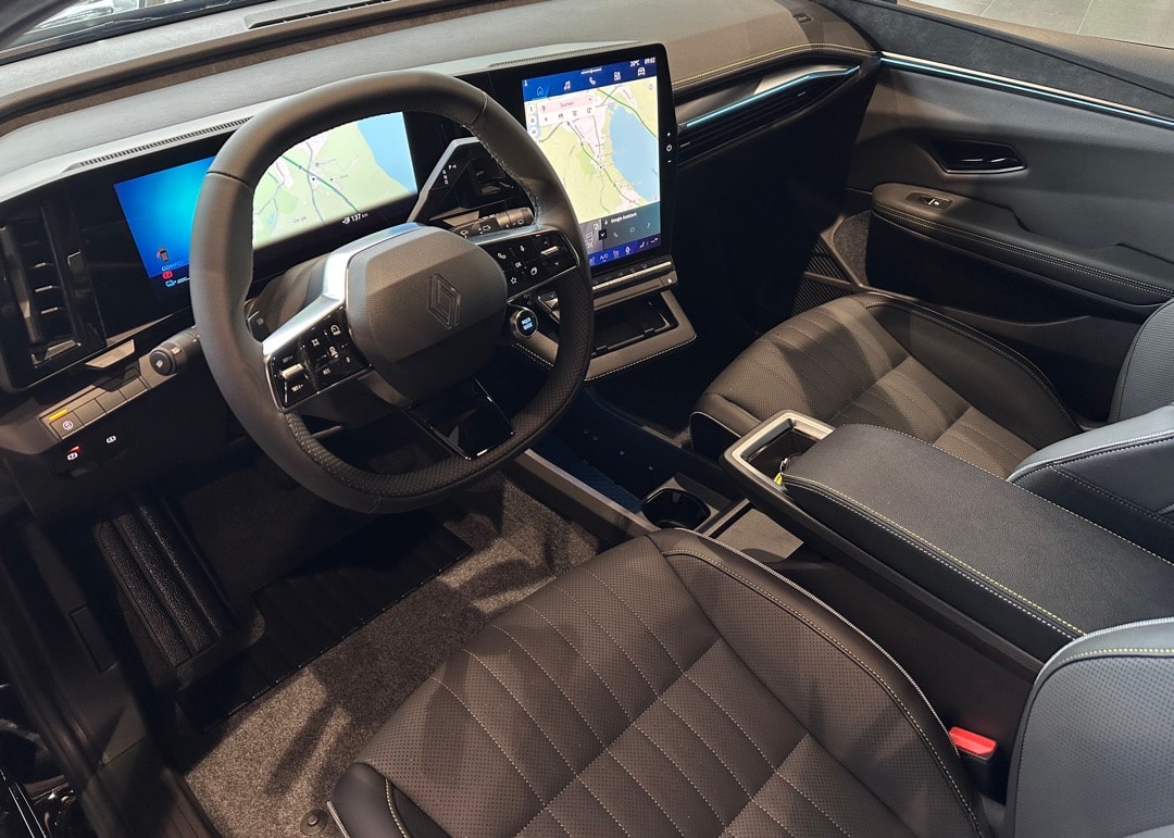 RENAULT Mégane E-TECH EV60 Iconic-image-10