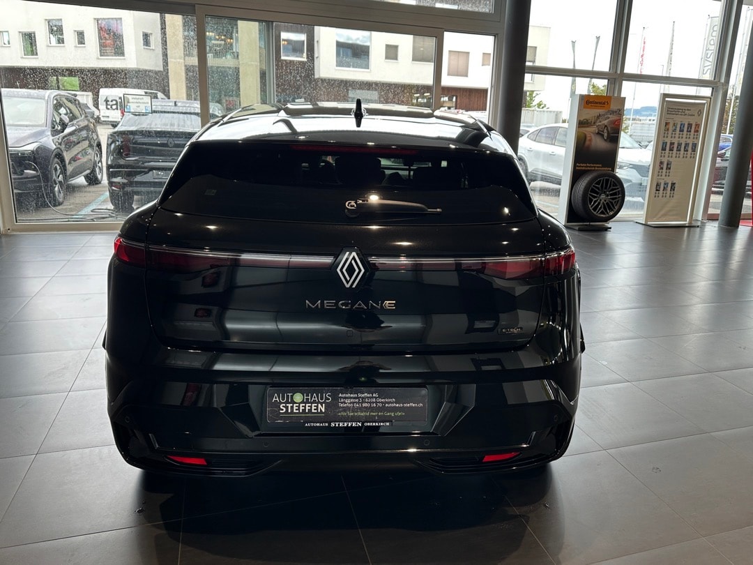RENAULT Mégane E-TECH EV60 Iconic-image-5