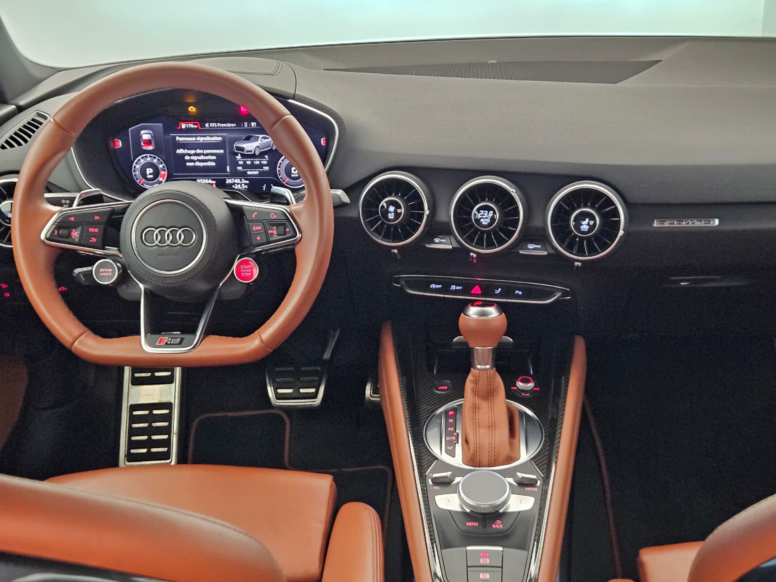AUDI TT RS Coupé 2.5 TFSI quattro S-tronic-image-9
