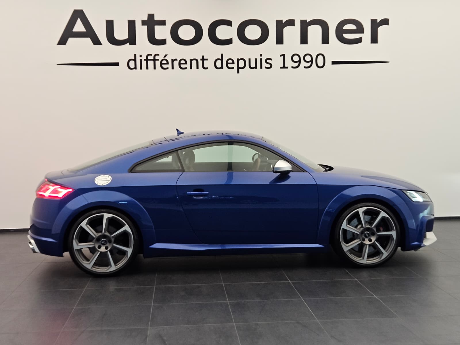 AUDI TT RS Coupé 2.5 TFSI quattro S-tronic-image-5