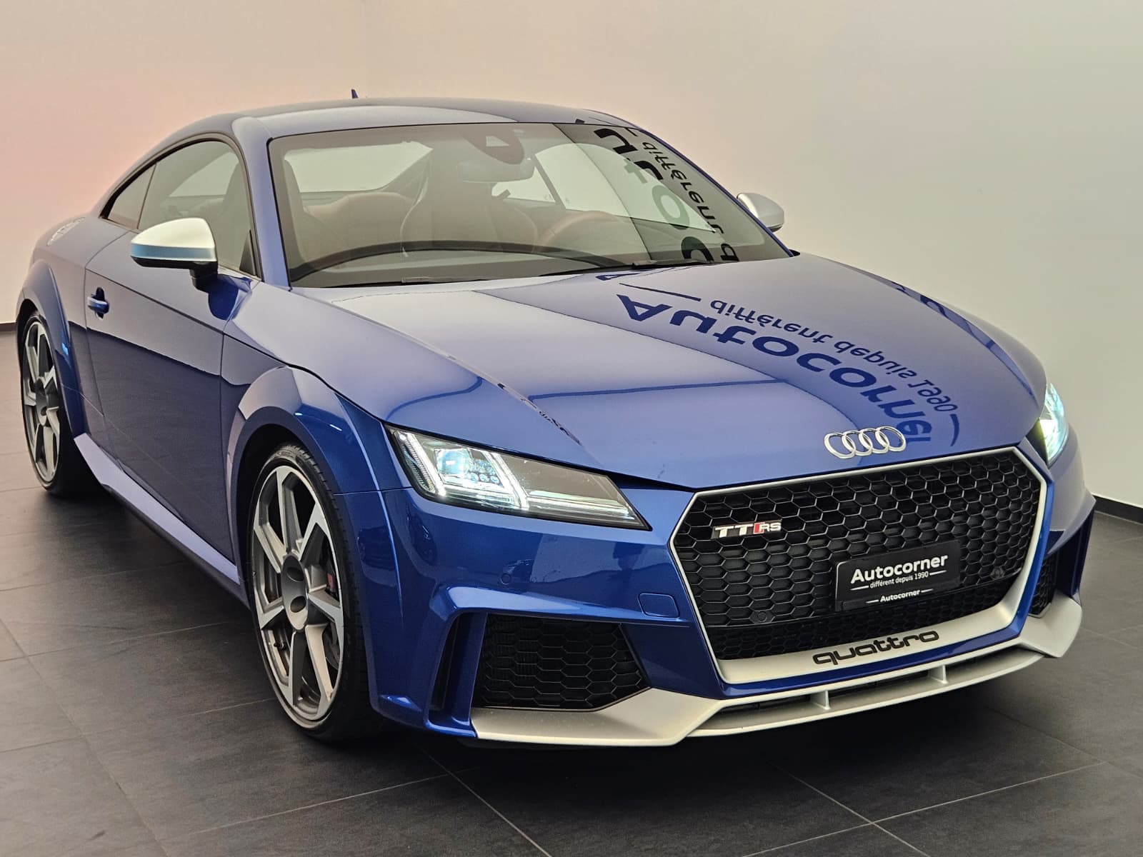 AUDI TT RS Coupé 2.5 TFSI quattro S-tronic-image-4