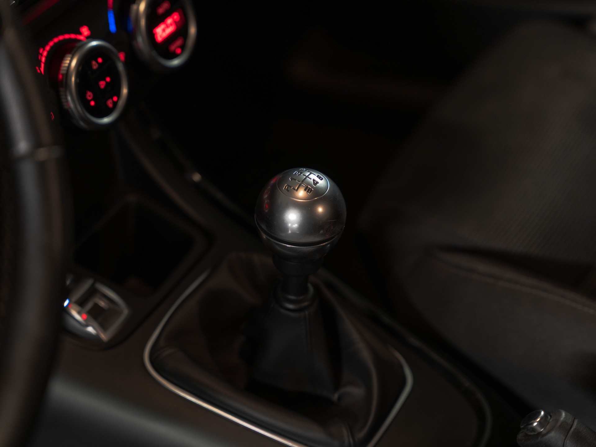 ALFA ROMEO Giulietta 1.4 T Distinctive-image-19