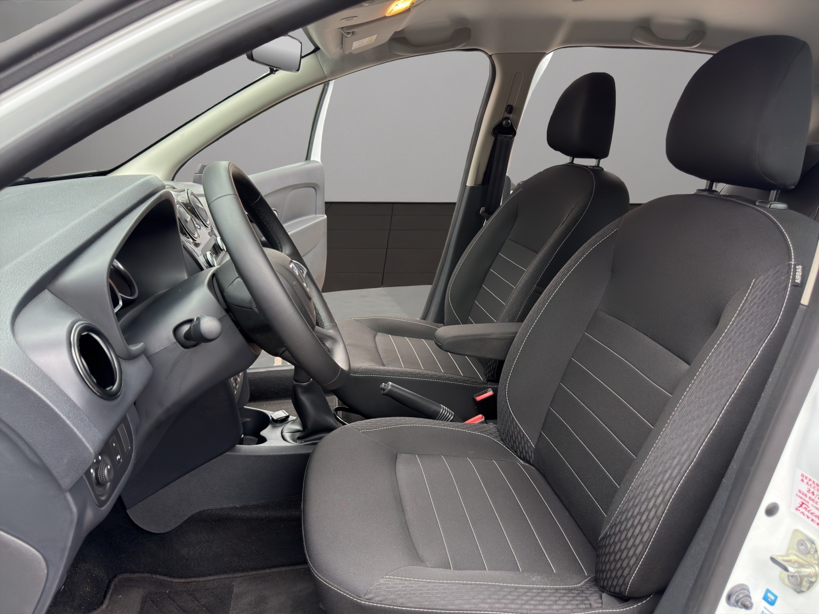 DACIA Sandero 1.0 Comfort-image-8