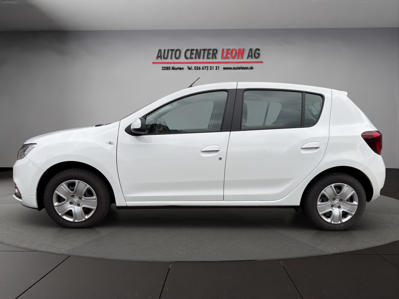 DACIA Sandero 1.0 Comfort-showroom-element-2