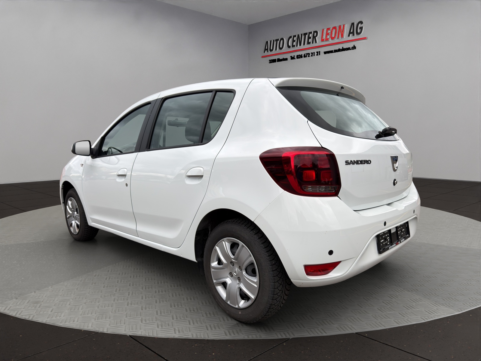 DACIA Sandero 1.0 Comfort-showroom-element-3