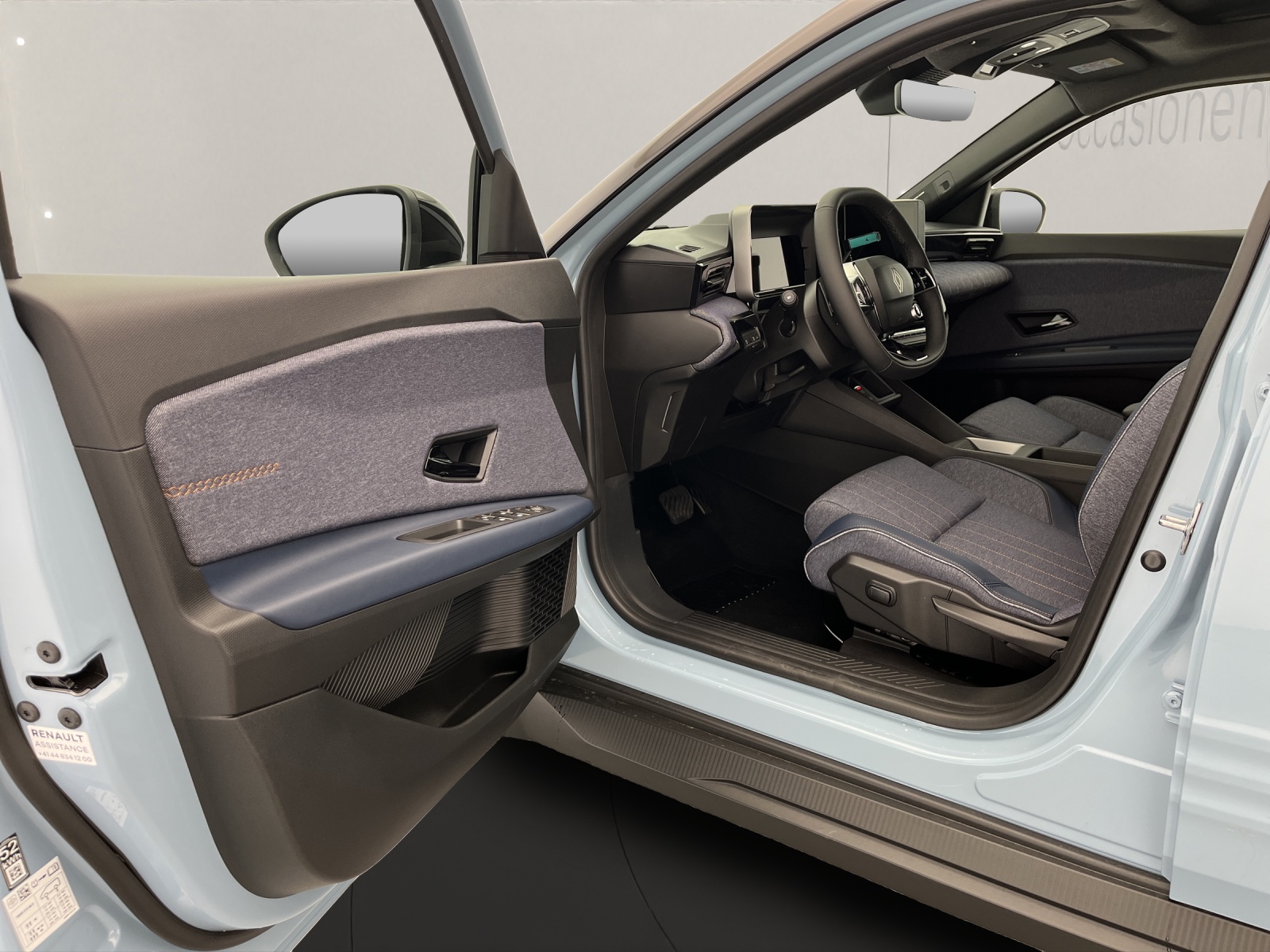 RENAULT R4 E-Tech Comfort Range plein sud techno-image-6