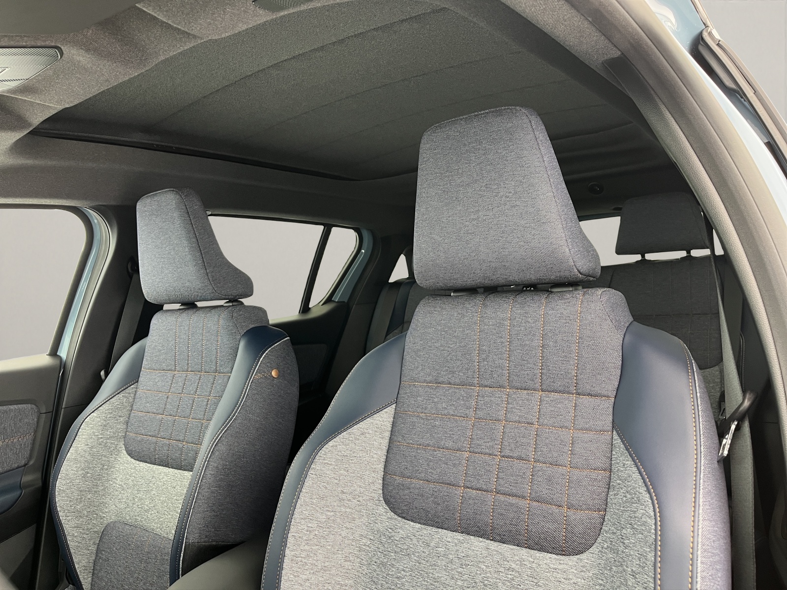 RENAULT R4 E-Tech Comfort Range plein sud techno-image-14