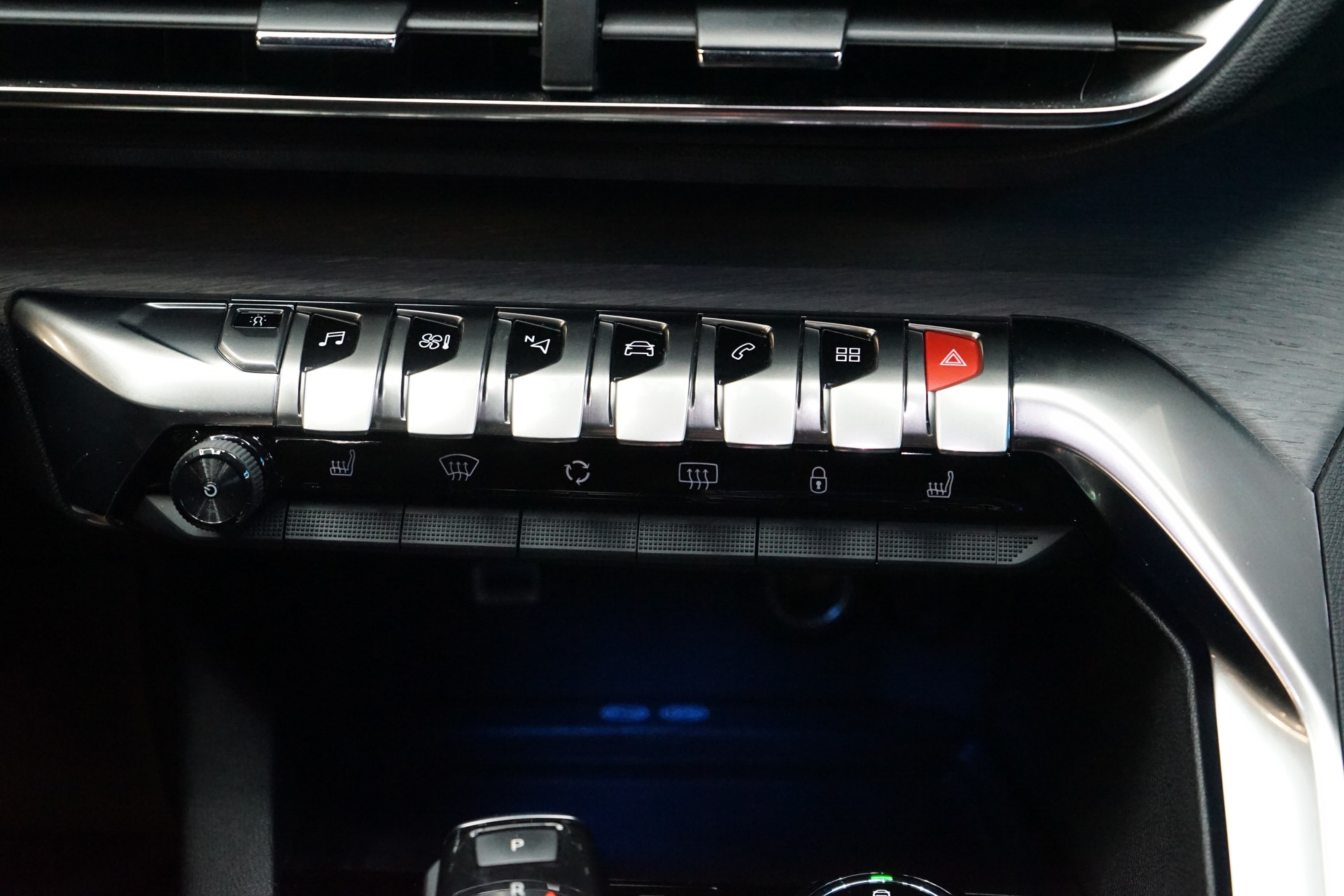 PEUGEOT 5008 2.0 BlueHDi GT EAT-image-12