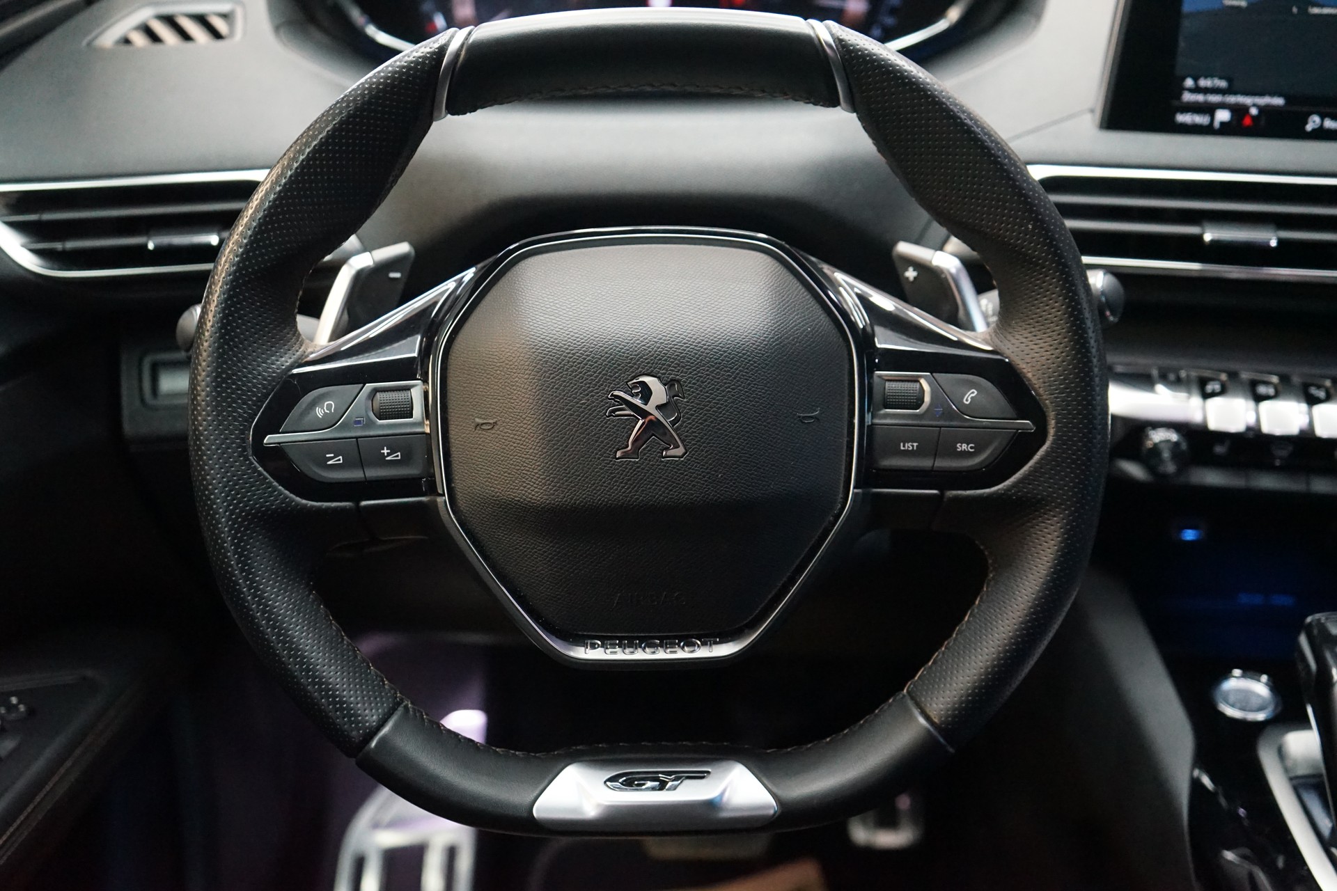 PEUGEOT 5008 2.0 BlueHDi GT EAT-image-7