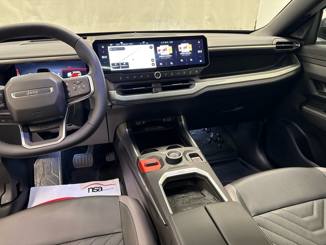 JEEP Compass 1.2 T e-Hybrid First Edition Plus & SKY-image-6
