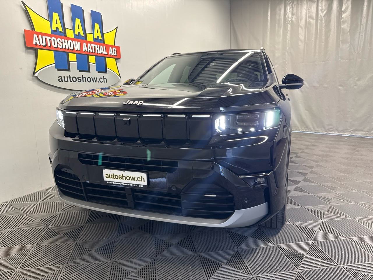 JEEP Compass 1.2 T e-Hybrid First Edition Plus & SKY-image-16