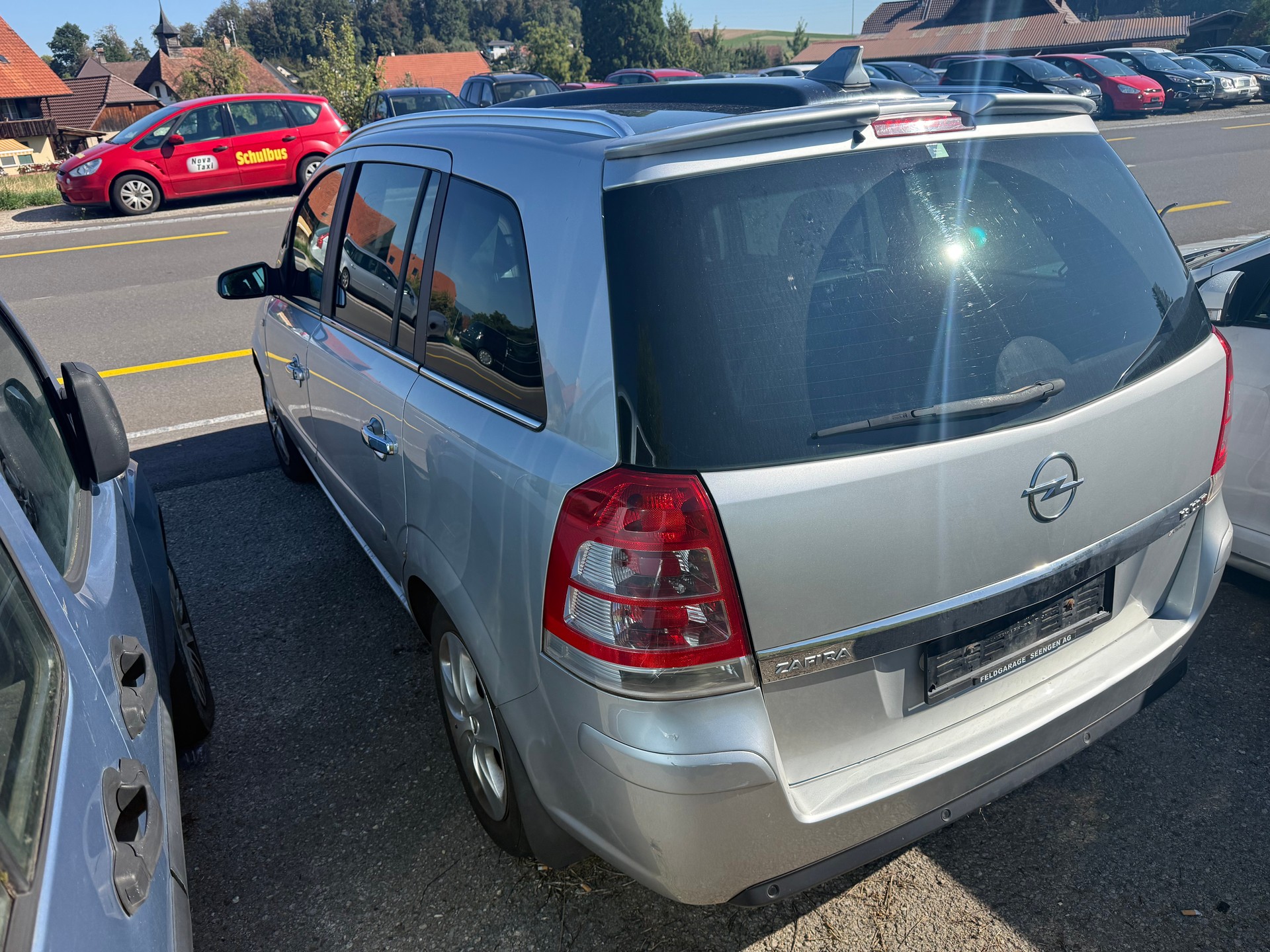 OPEL Zafira 1.9 CDTI Enjoy Automatic-image-3