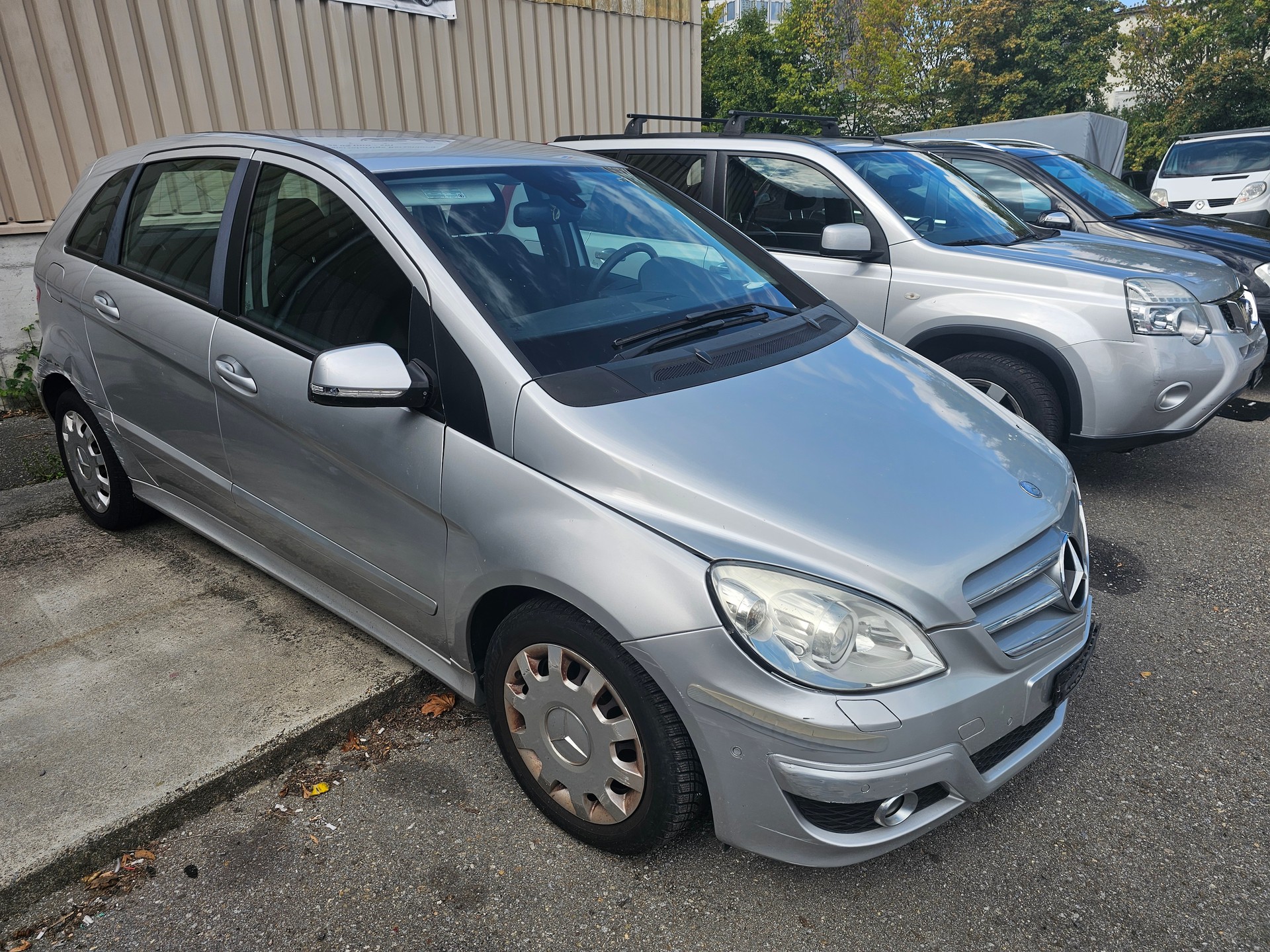 MERCEDES-BENZ B 200 Autotronic-image-1