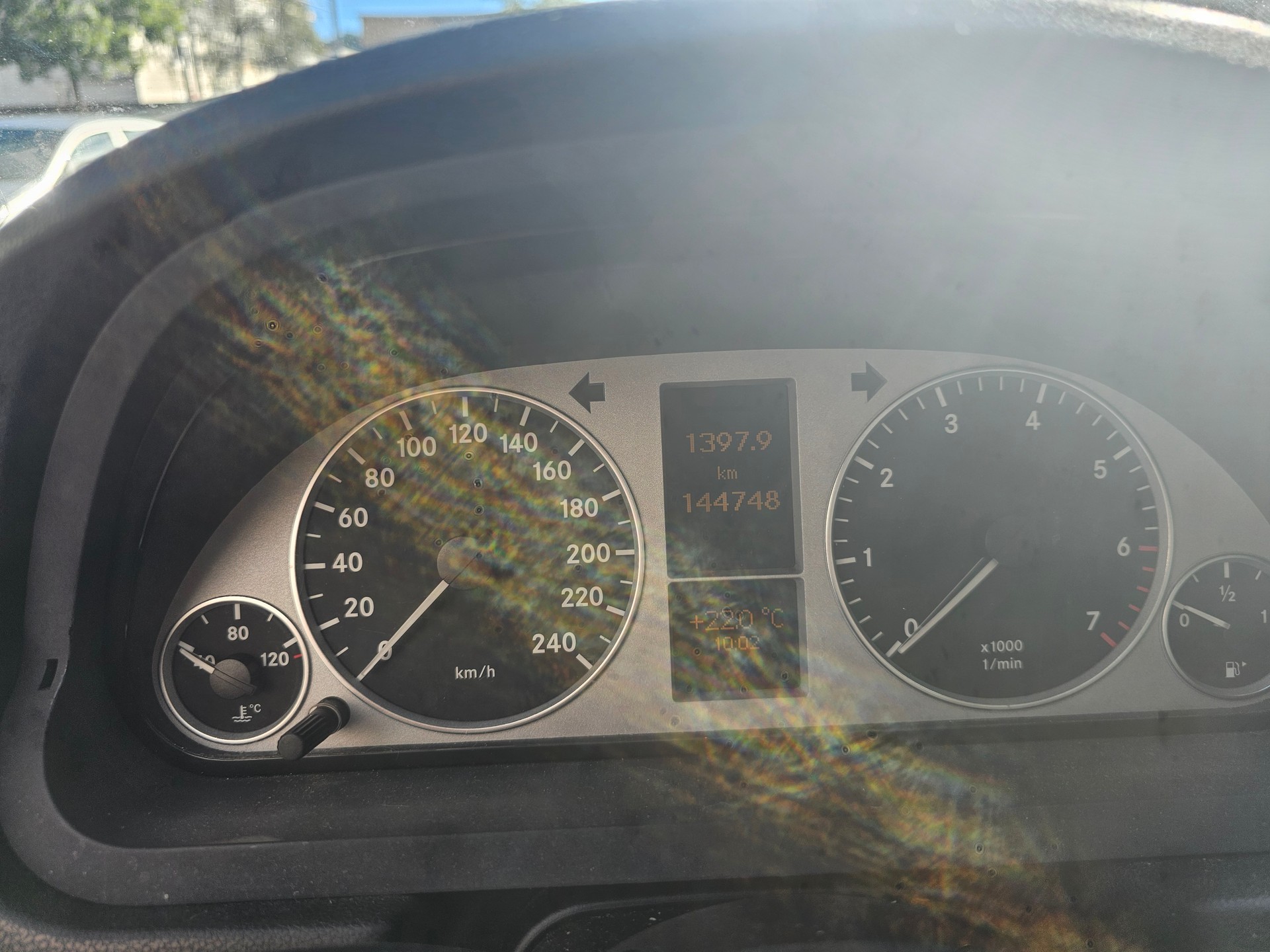 MERCEDES-BENZ B 200 Autotronic-image-6
