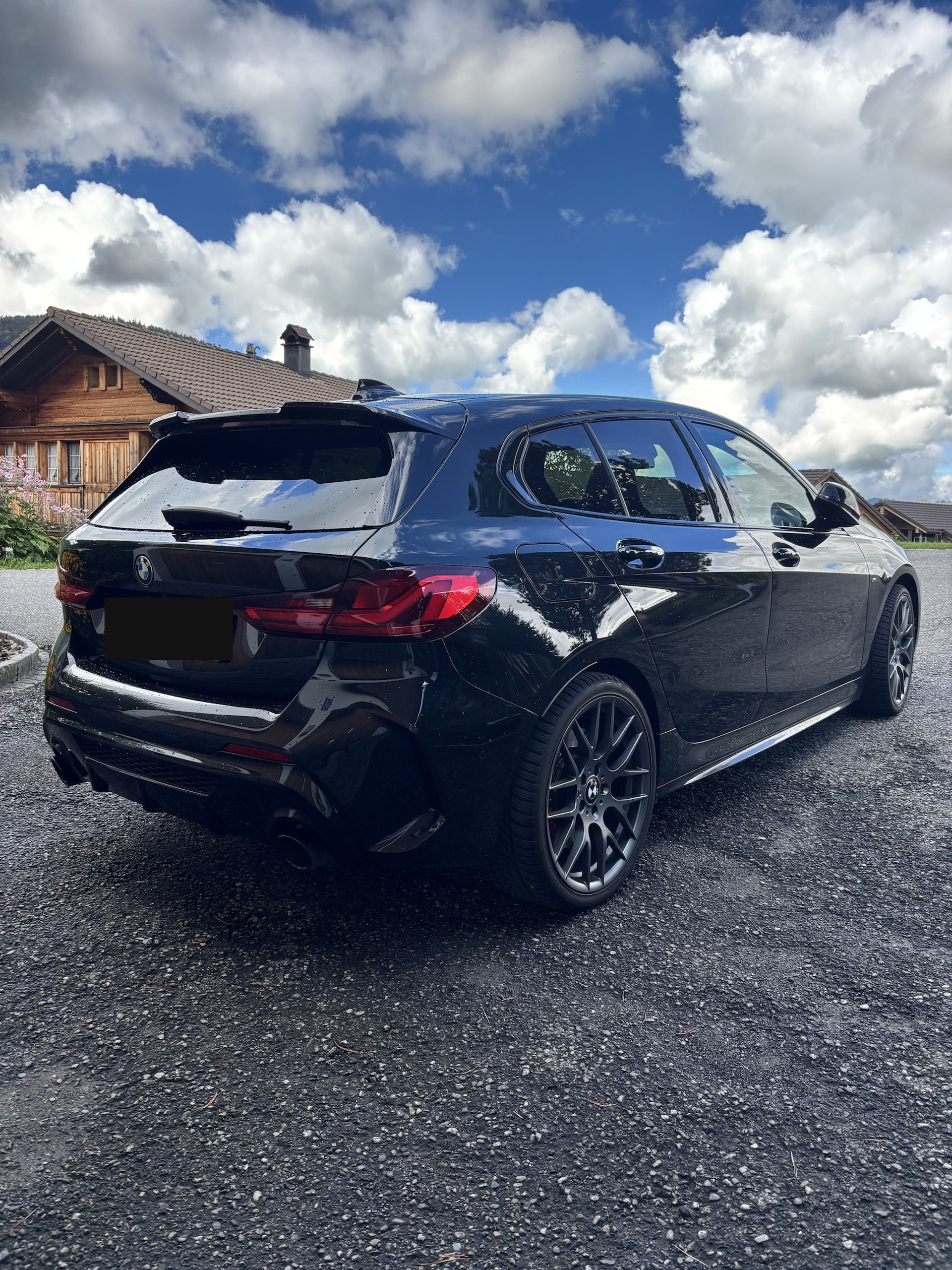BMW M135i xDrive-image-3