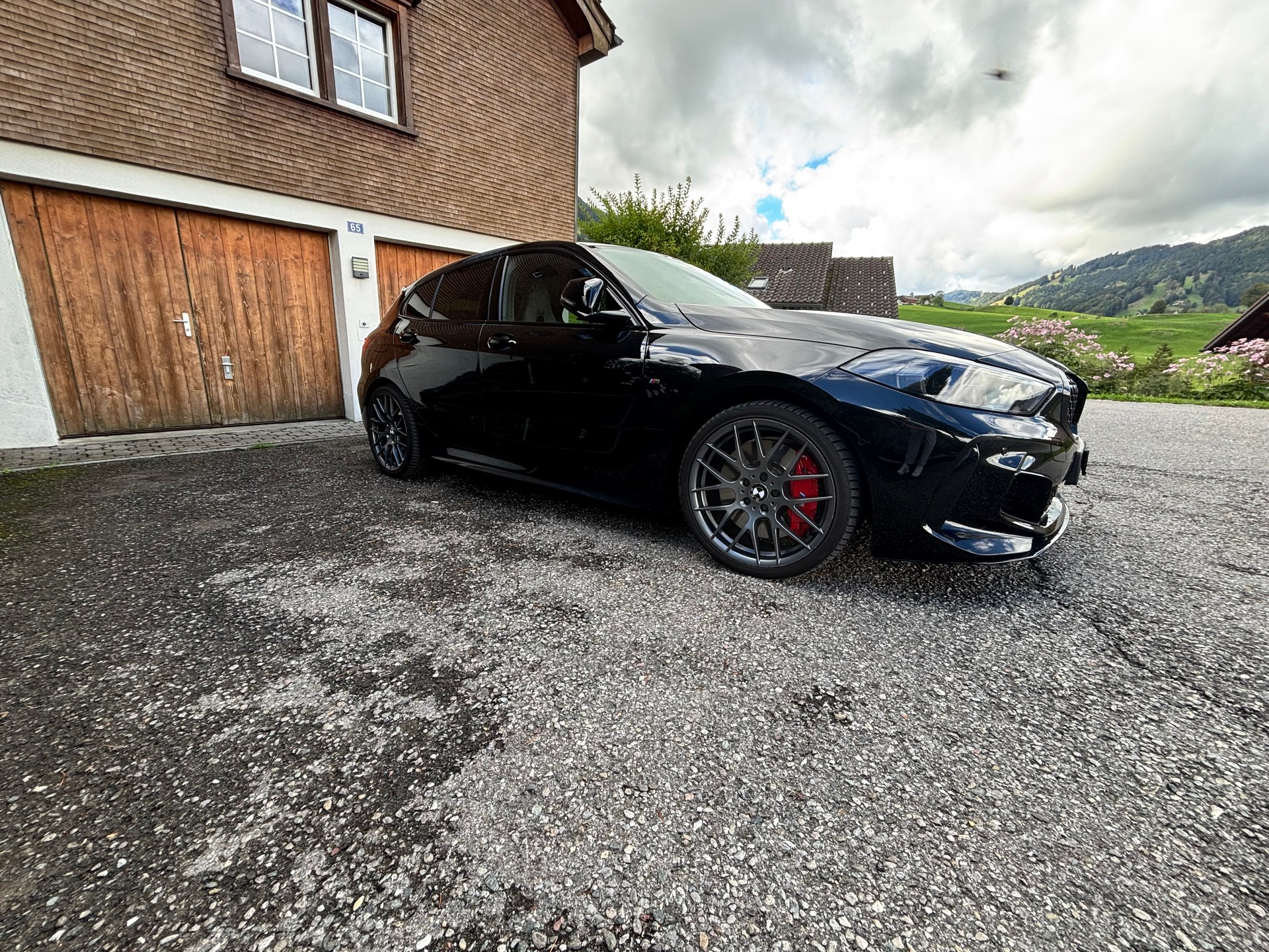 BMW M135i xDrive-image-4