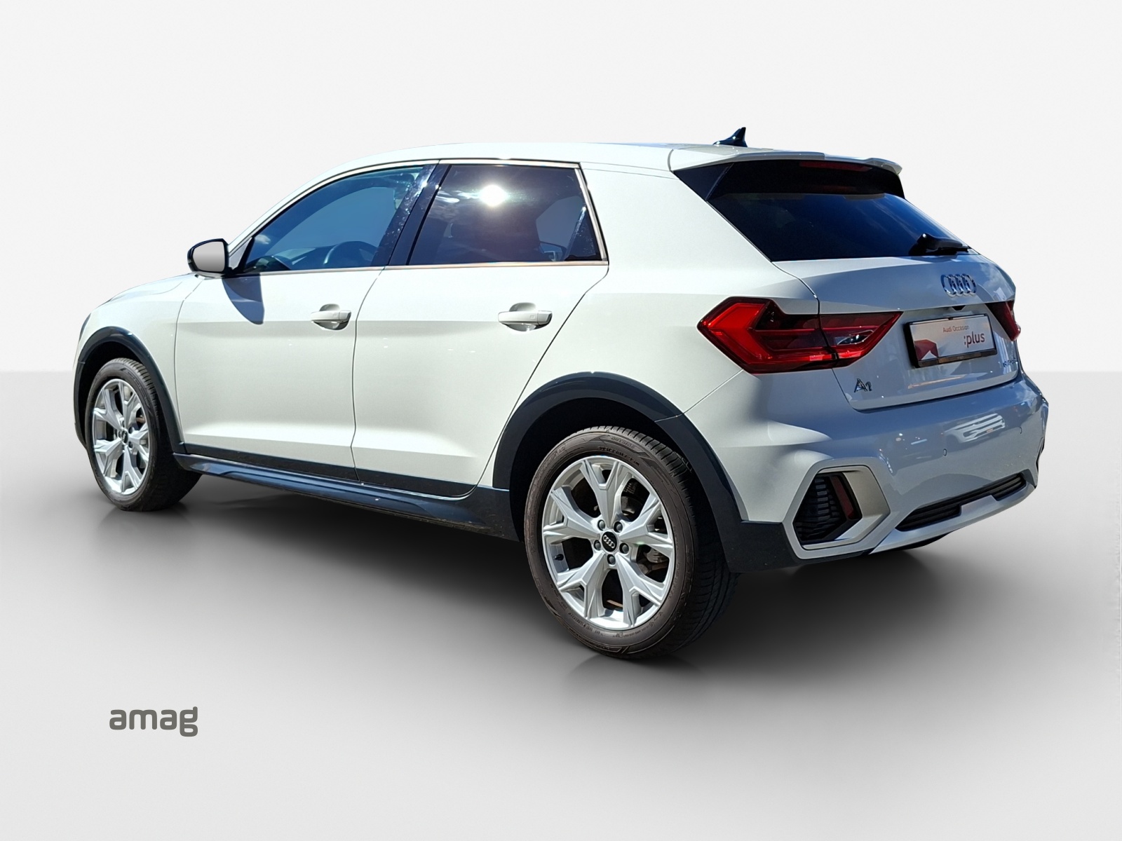 AUDI A1 allstreet 30 TFSI Attraction S-tronic-image-2