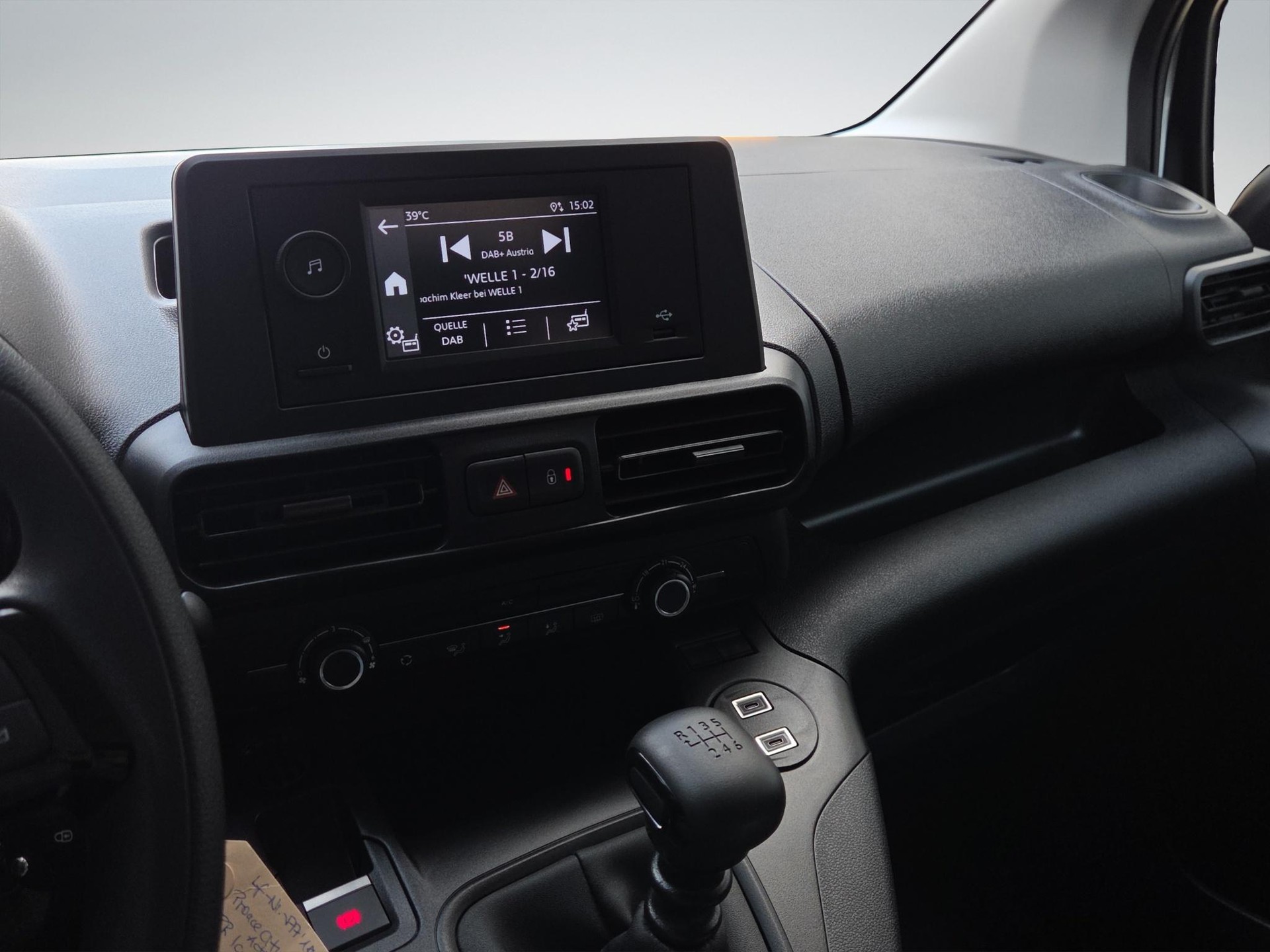 TOYOTA PROACE CITY Van L1 1.2 Active-image-11