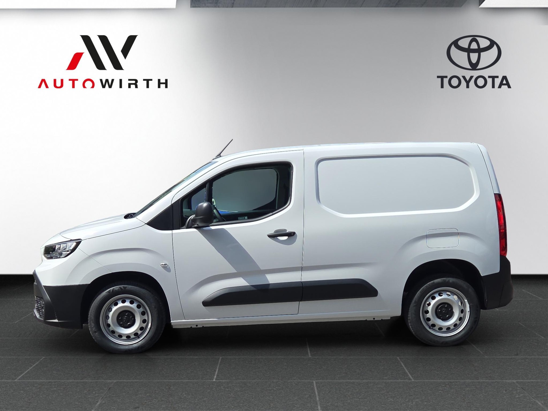 TOYOTA PROACE CITY Van L1 1.2 Active-image-7