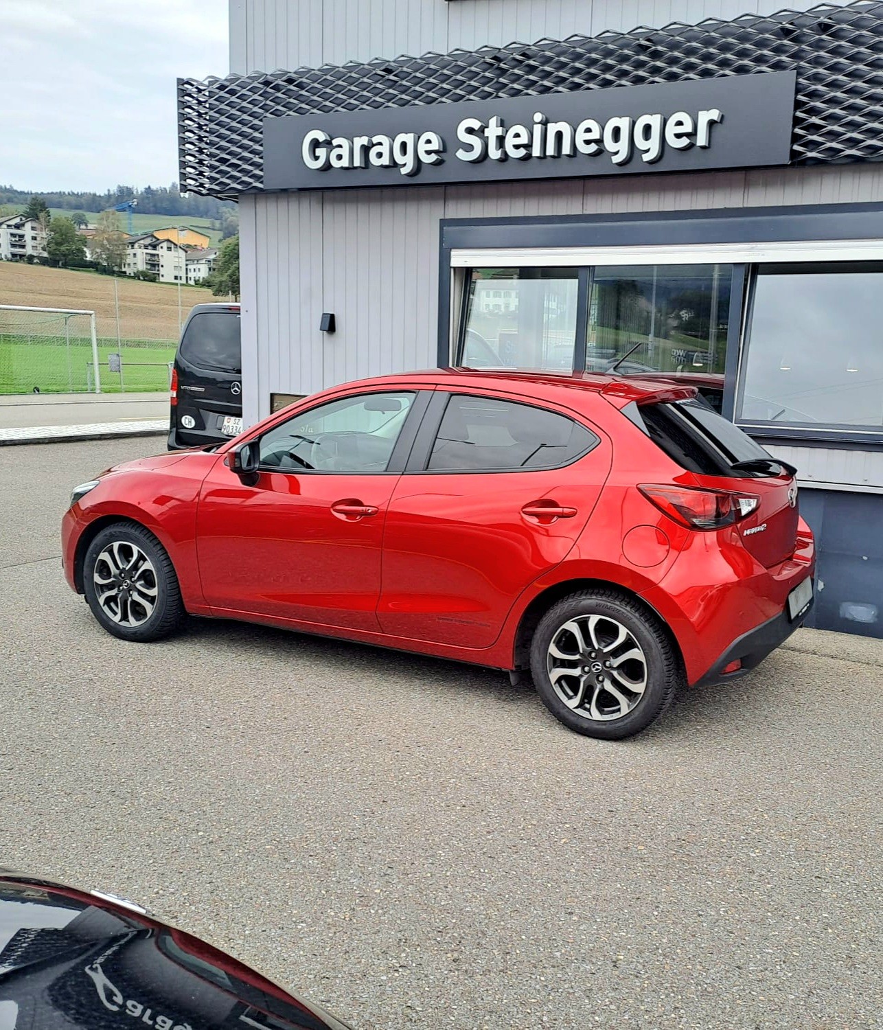 MAZDA 2 1.5i 16V Skyactiv-G Revolution-image-6