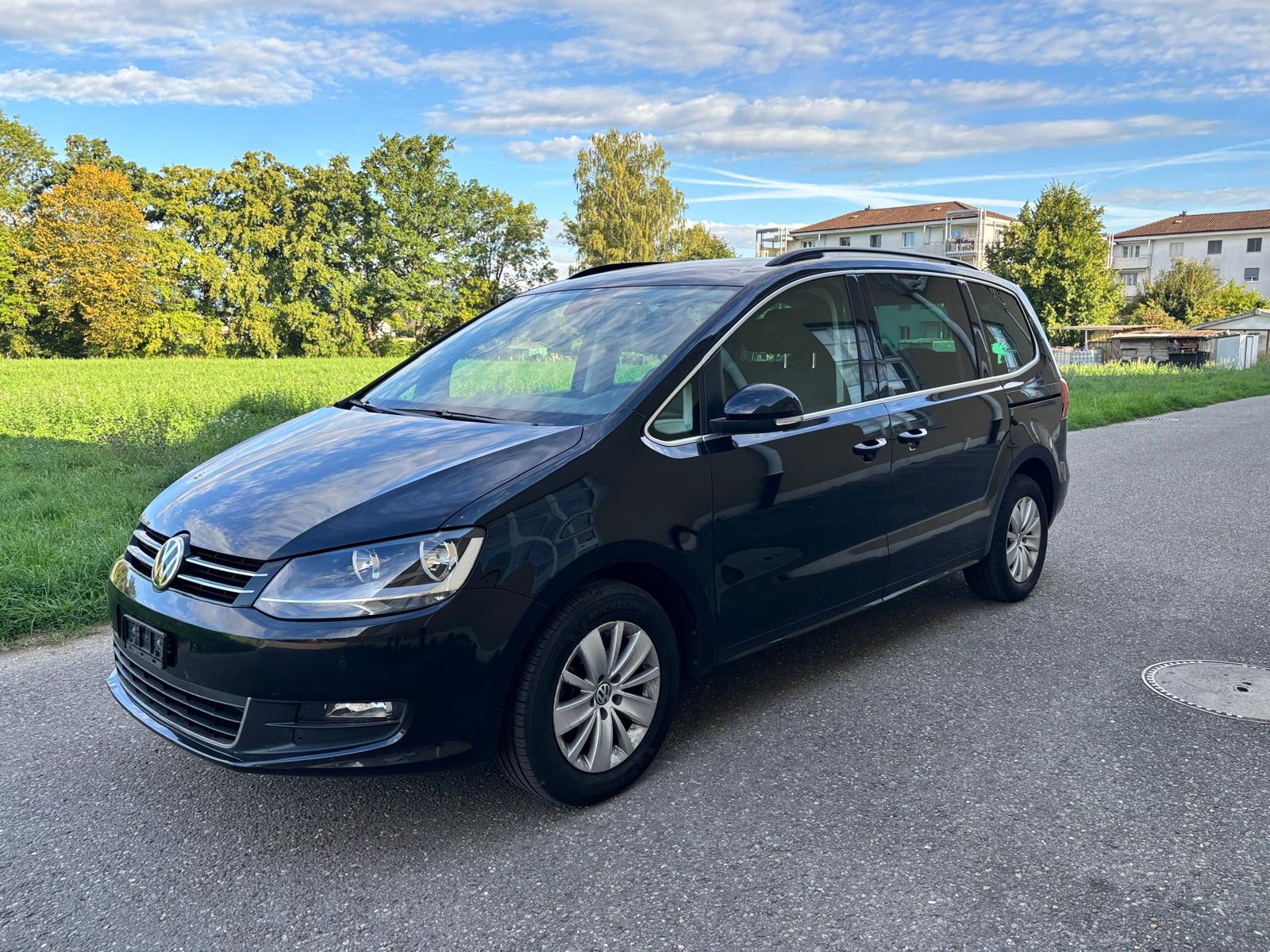 VW Sharan 2.0 TDI BMT Comfortline DSG-image-5