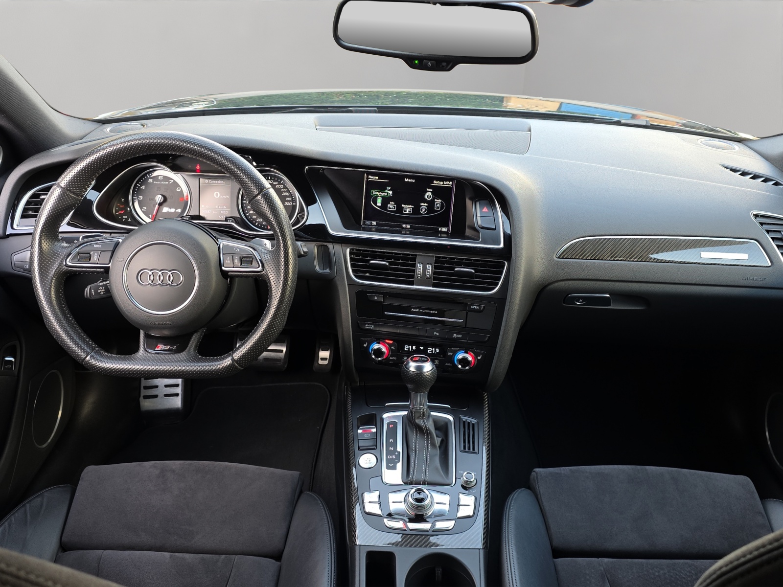 AUDI RS4 Avant 4.2 FSI V8 quattro S-tronic-image-7