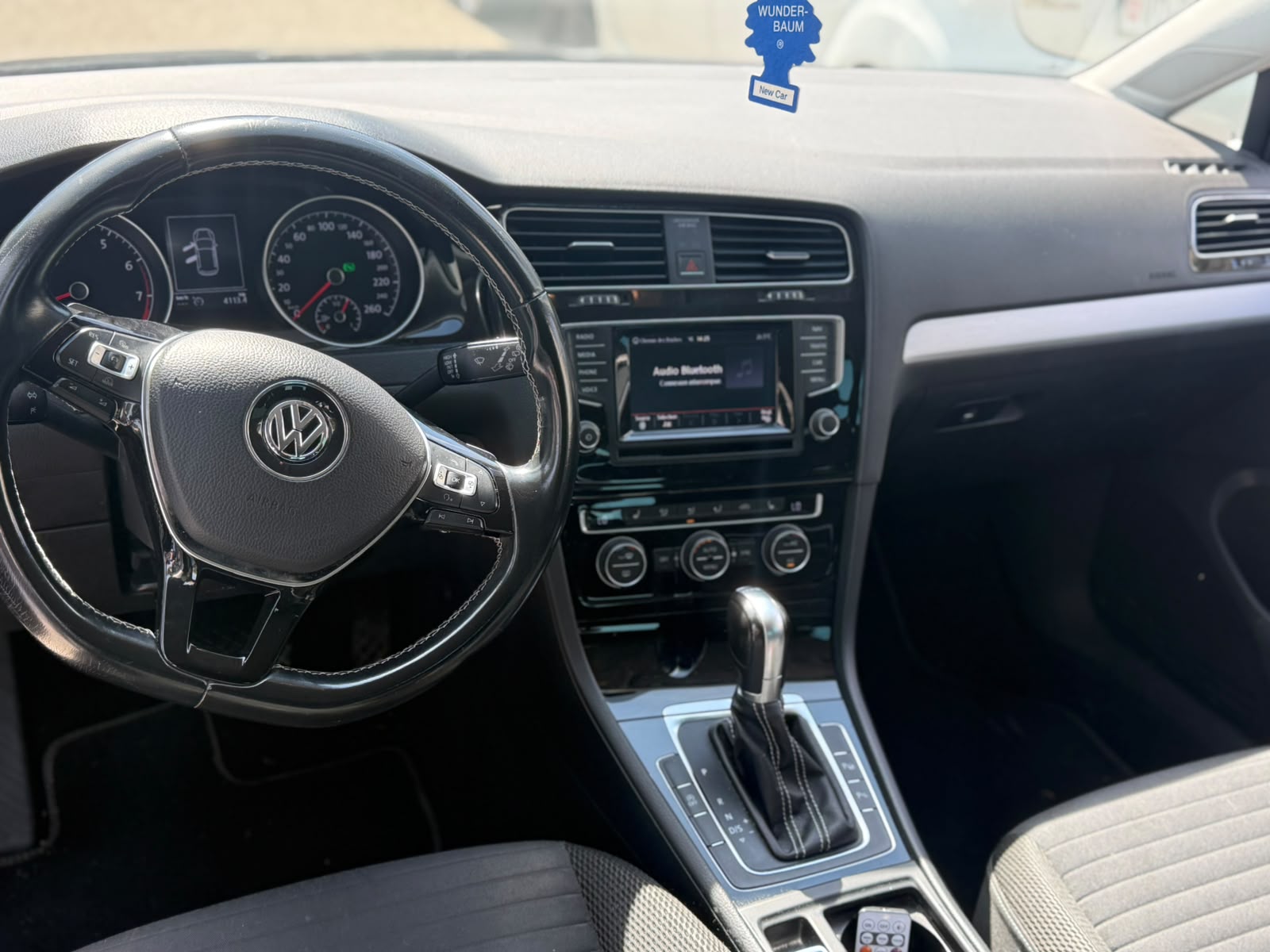 VW Golf 1.4 TSI Lounge DSG-image-12
