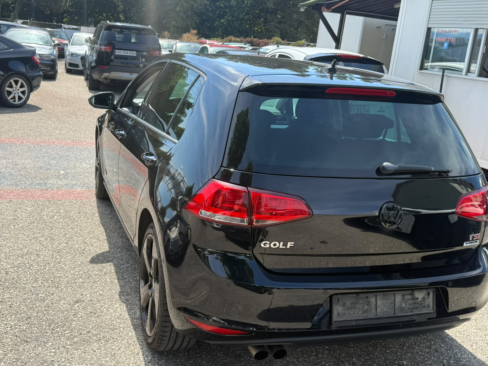 VW Golf 1.4 TSI Lounge DSG-image-4