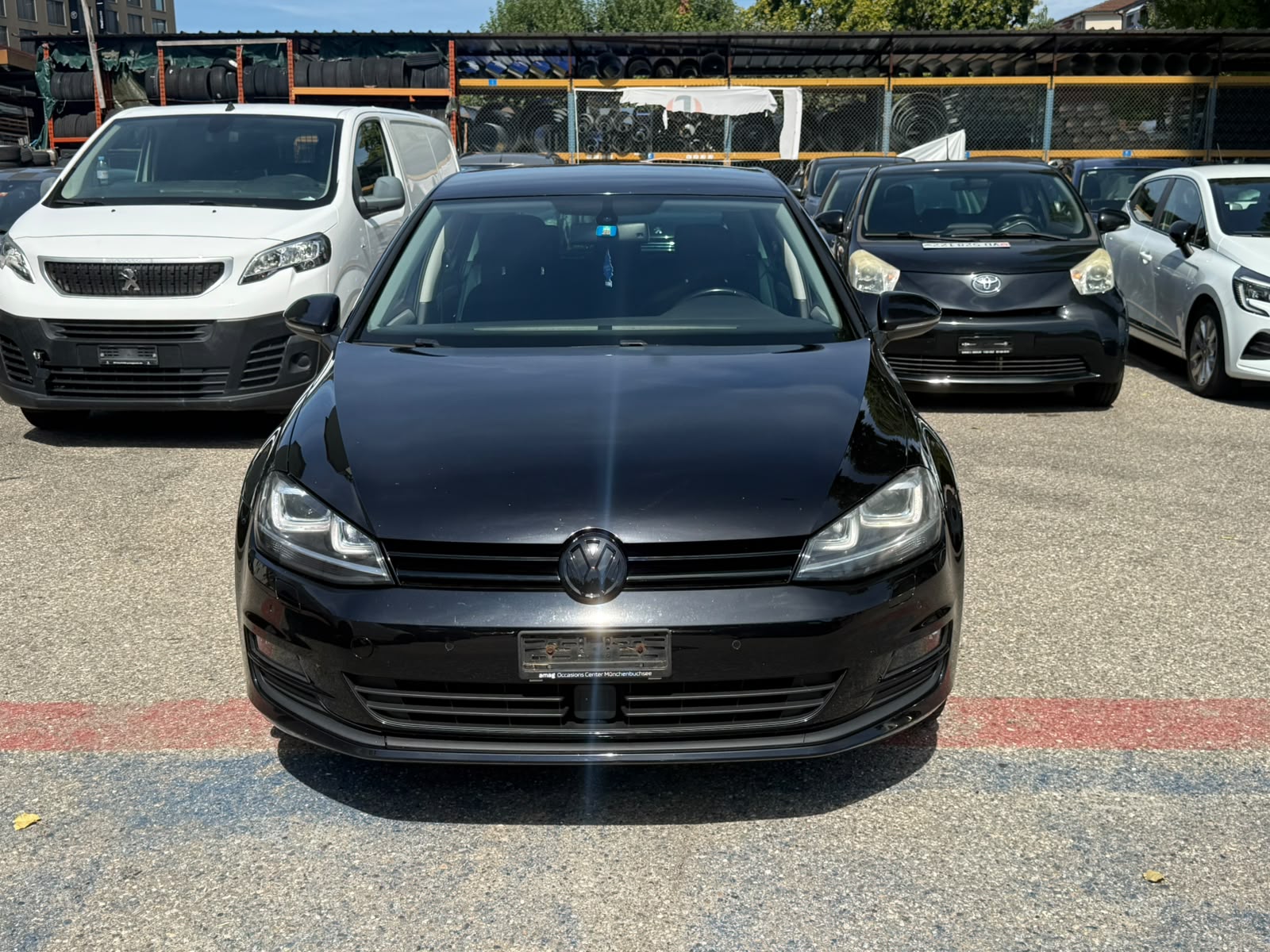 VW Golf 1.4 TSI Lounge DSG-image-2