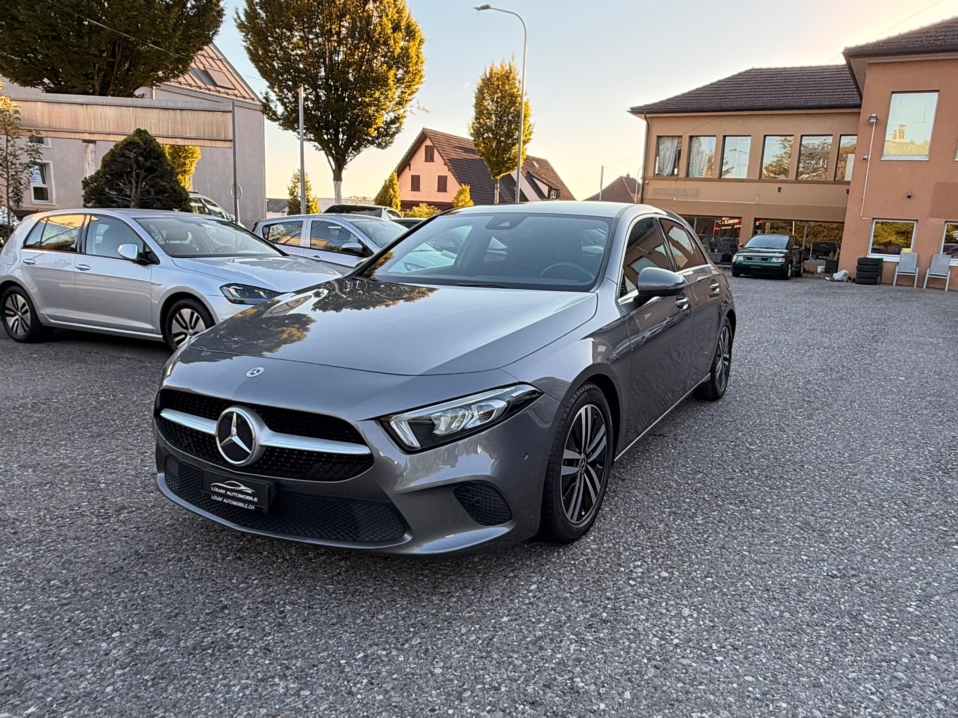 MERCEDES-BENZ A 180 Night Star 7G-DCT-image-10
