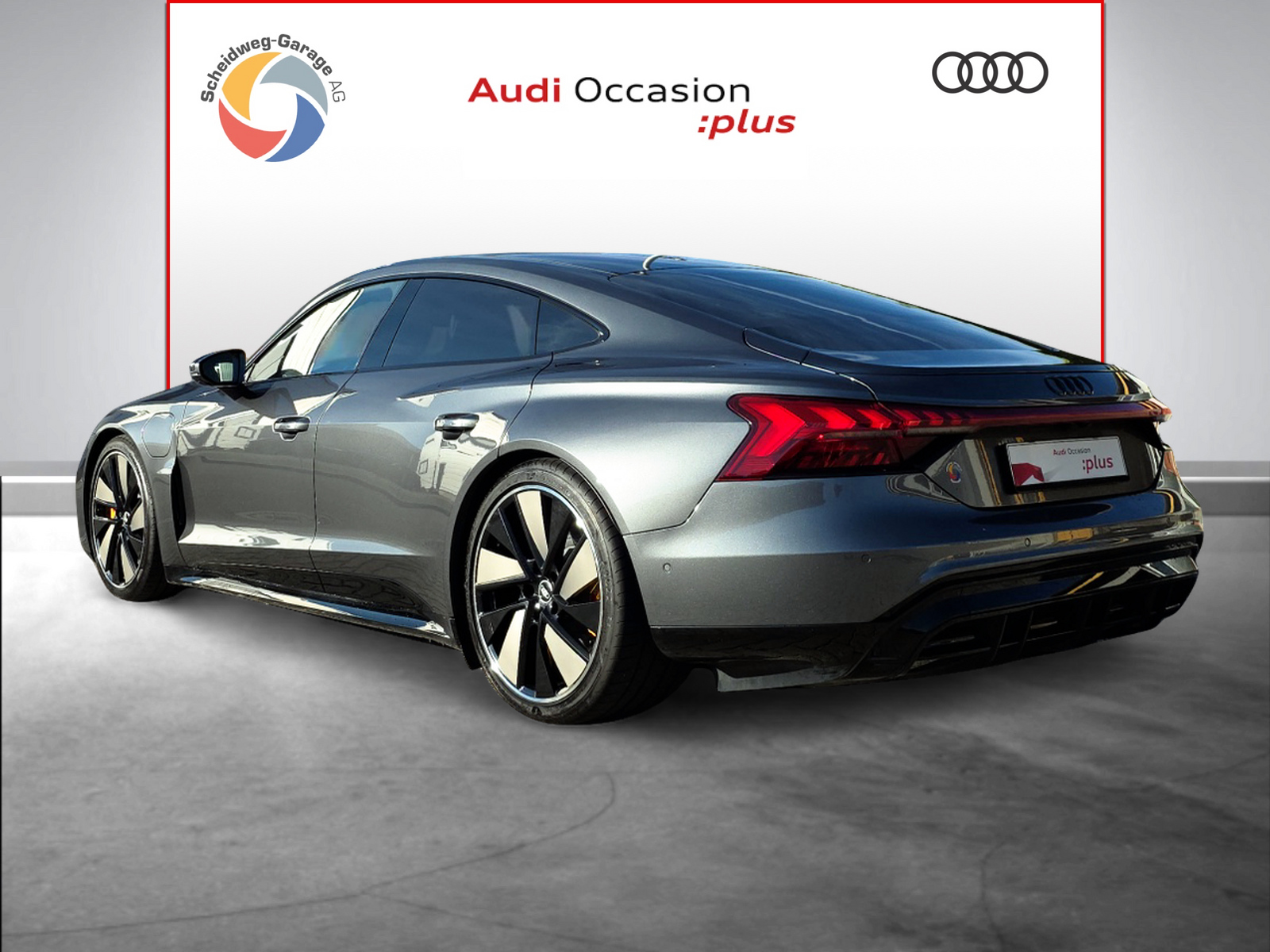 AUDI e-tron GT quattro-image-12